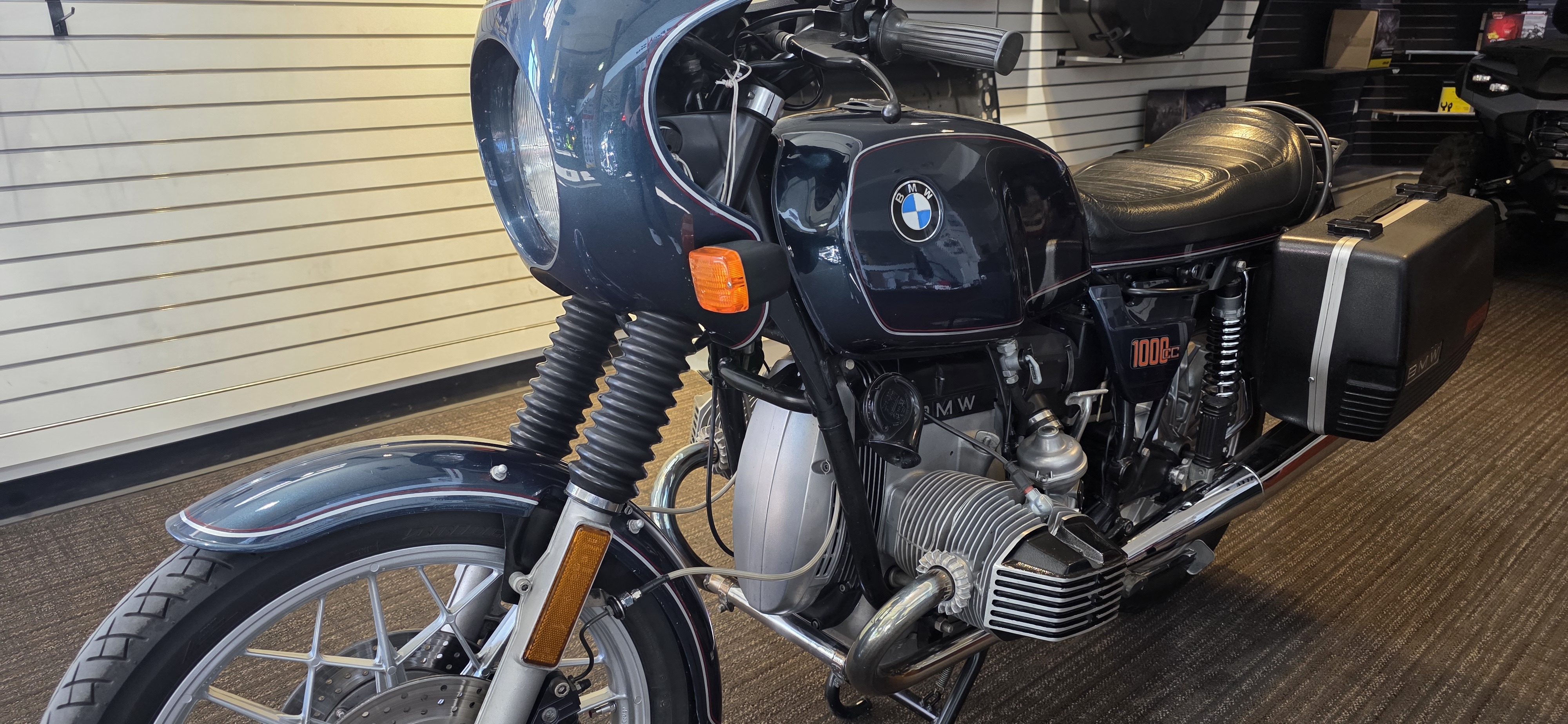 1982 R100CS