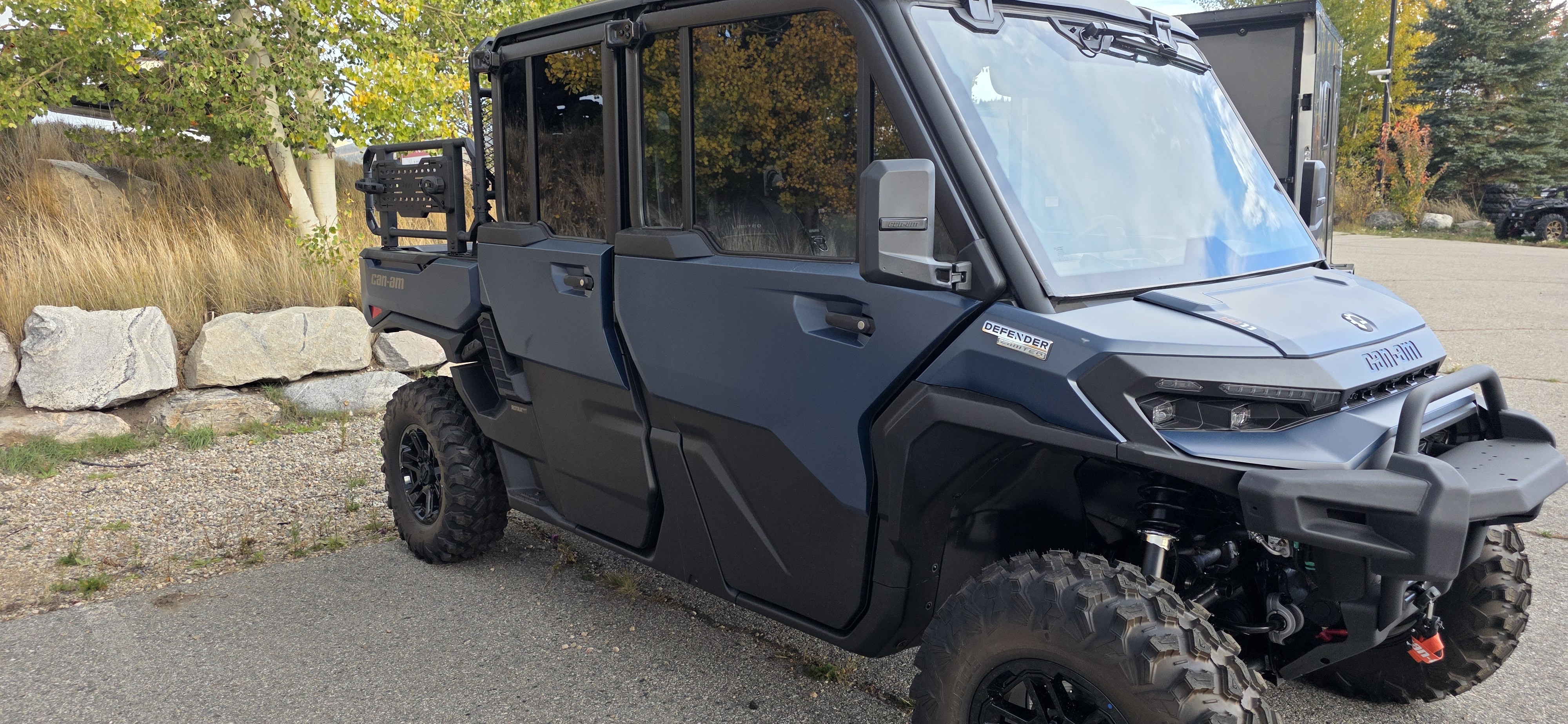 2027 Defender XU MAX Limited HD11