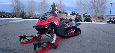 2026 Lynx Shredder RE 3900 850 E-TEC Powdermax X-light SHOT — photo 1 of 13