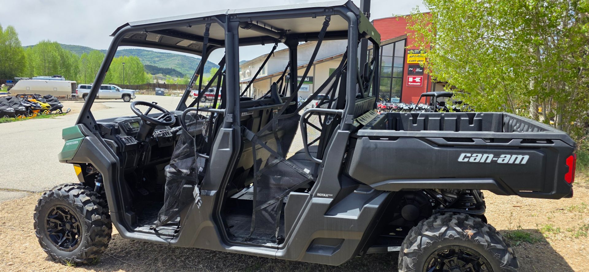 2025 Can-Am™ Defender MAX DPS HD7 2