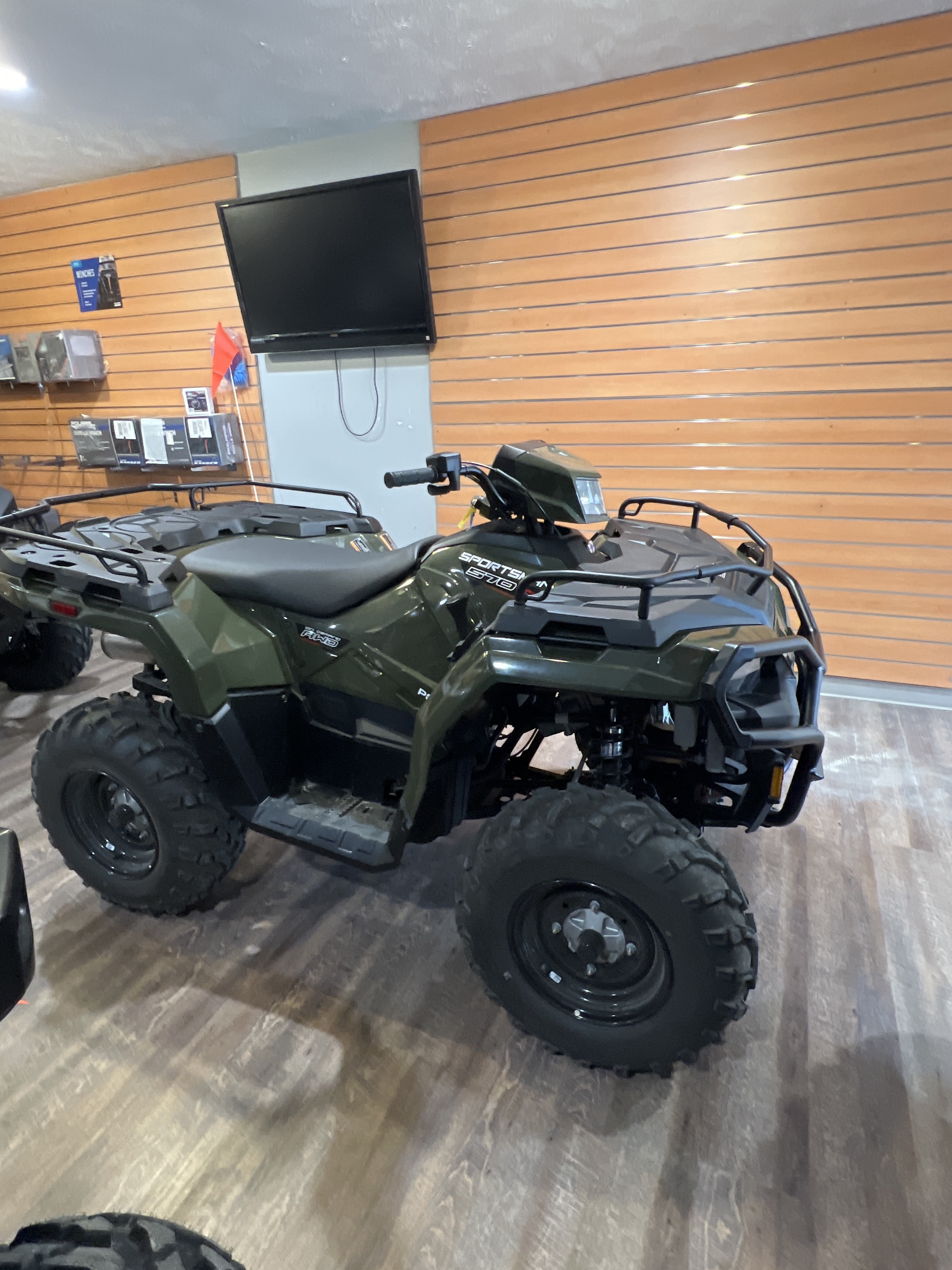 2026 Polaris Sportsman 570 EPS 1
