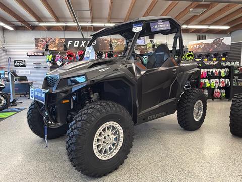 2026 Polaris General XP 1000 Ultimate — photo 1 of 3