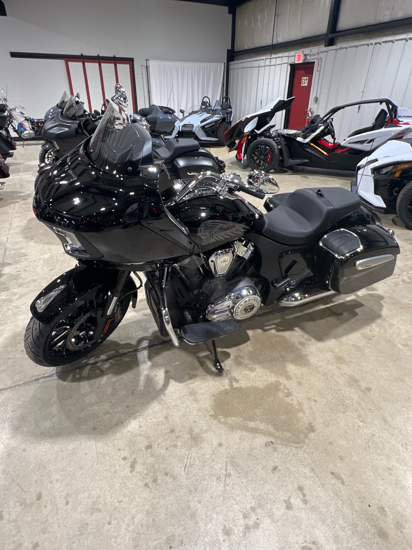 New 2024 Indian Motorcycle Challenger® Limited with PowerBand