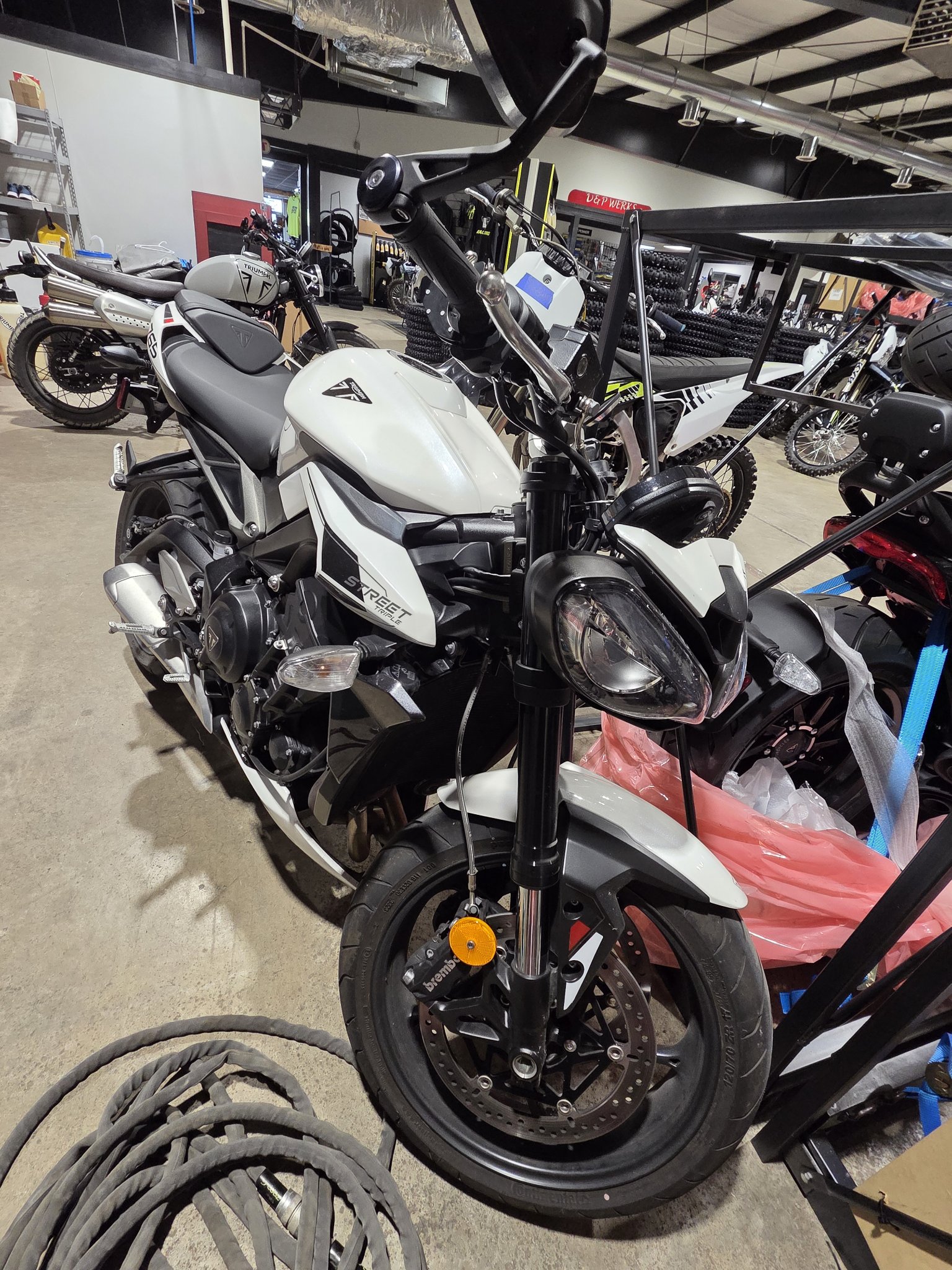 2024 Triumph Street Triple 765 R 2