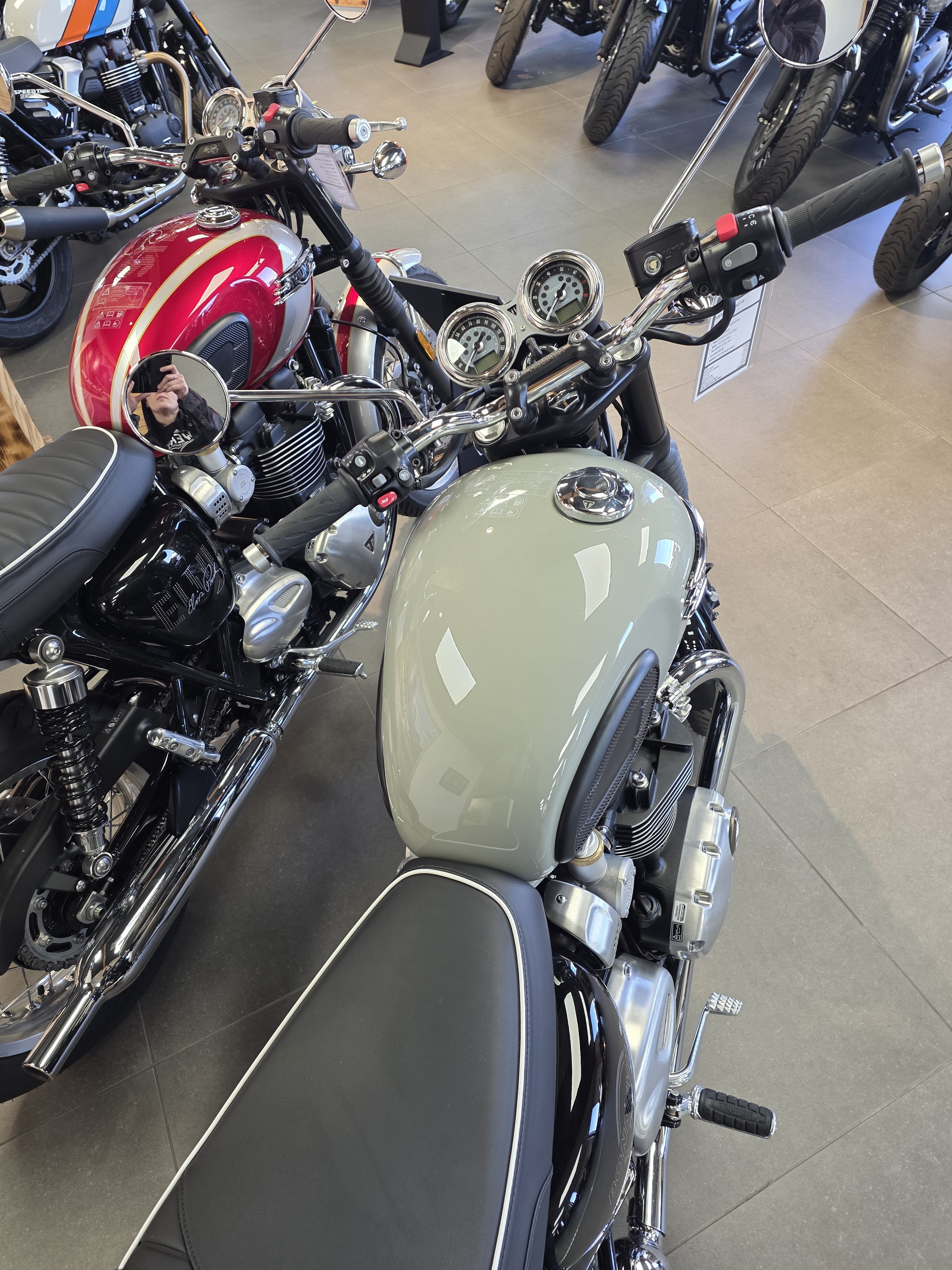 2026 Triumph Bonneville T120 3