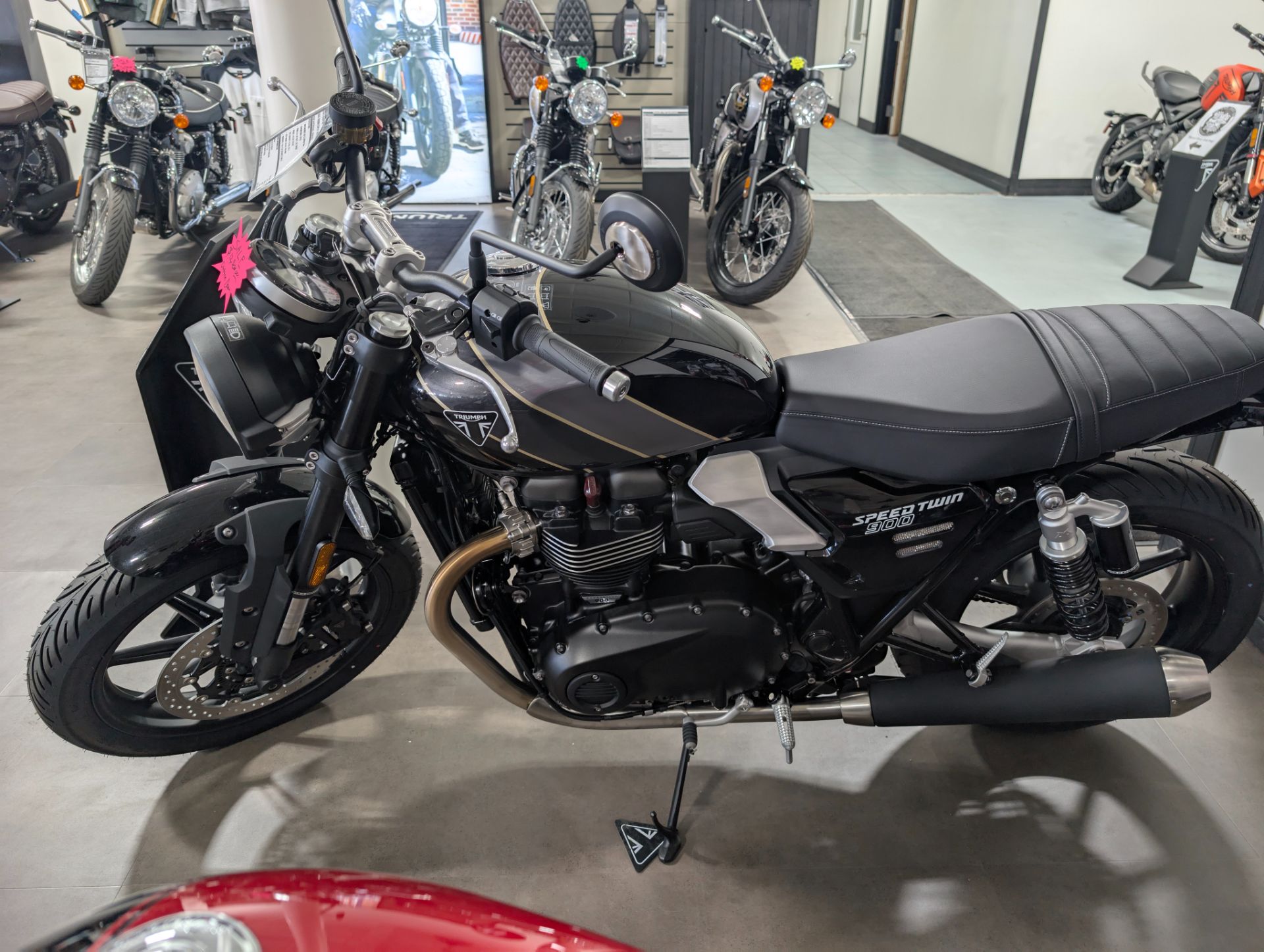 New 2025 Triumph Speed Twin 900, Elkhart IN | Specs, Price, Photos