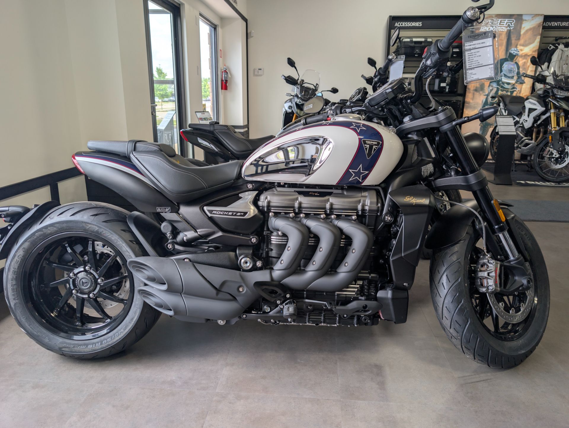 Gt Chrome Edition Triumph Rocket Bhp New 2025 Triumph Rocket