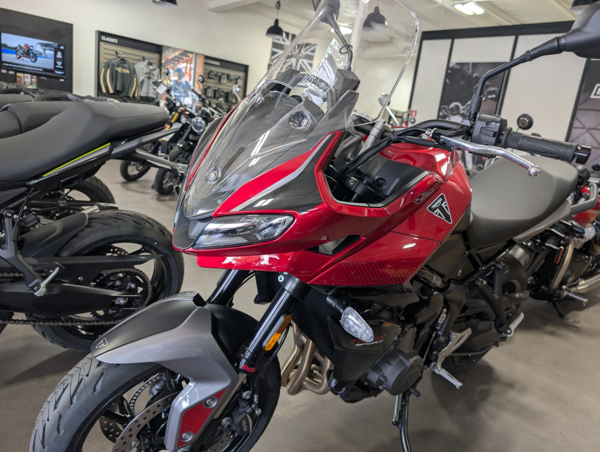 2025 Triumph Tiger Sport 660 3