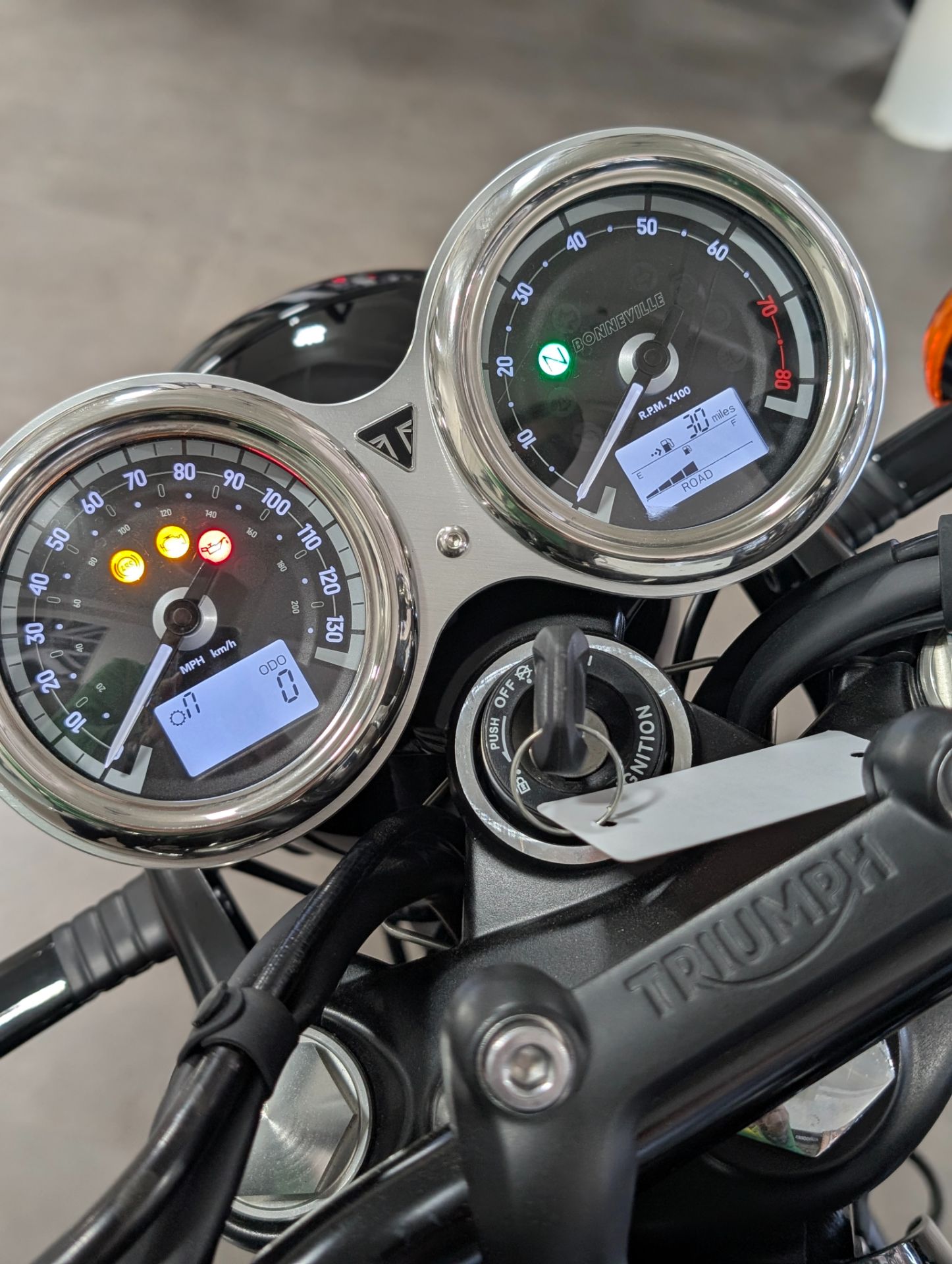 New 2025 Triumph Bonneville T120 Black, Elkhart IN | Specs, Price