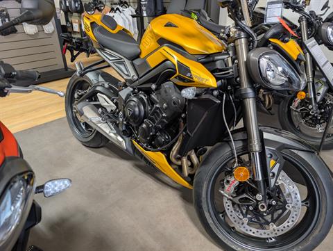 New 2025 Triumph Street Triple 765 RS, Elkhart IN | Specs, Price