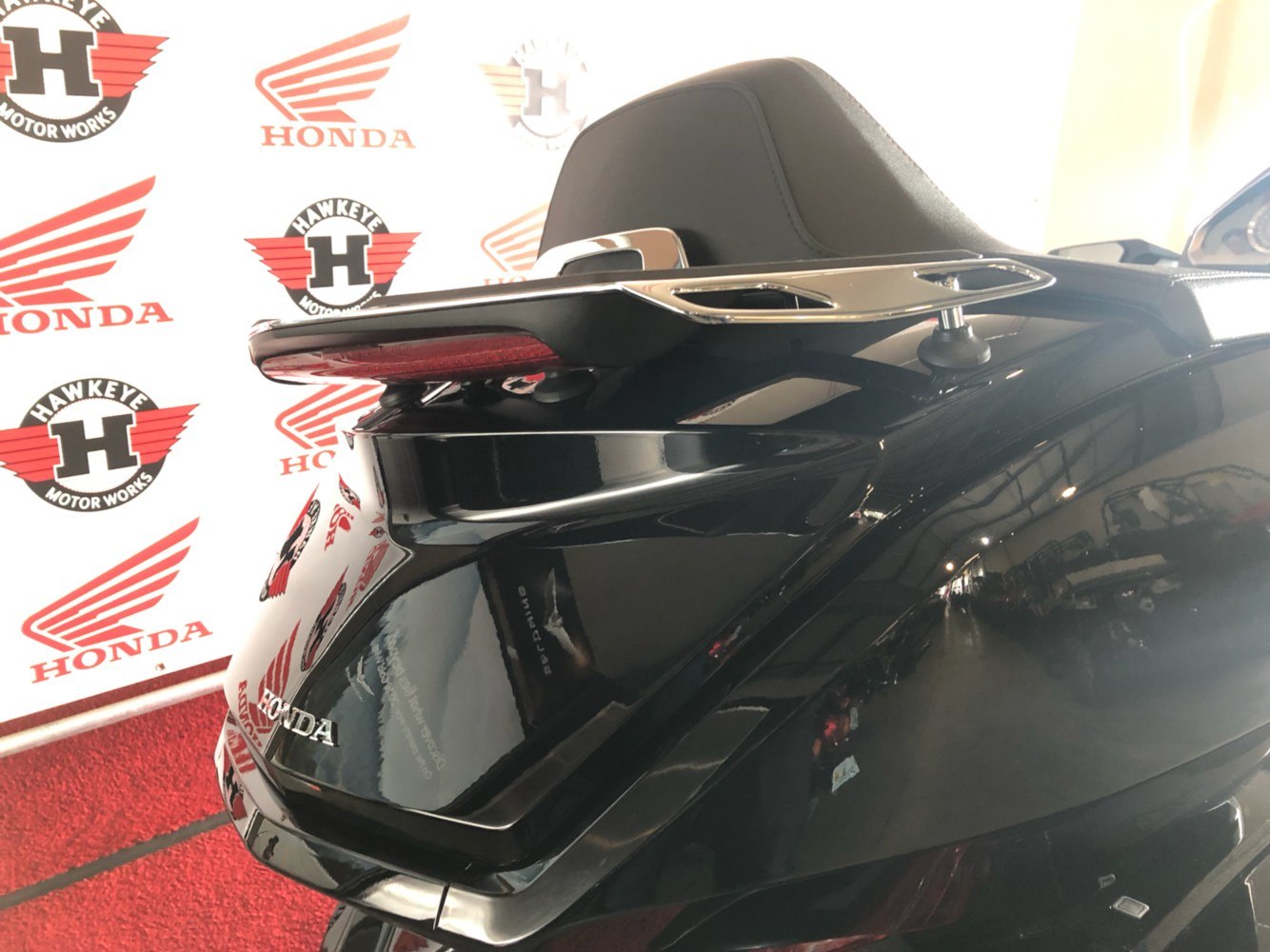 2019 Honda Gold Wing Tour Automatic DCT in Davenport, Iowa - Photo 3