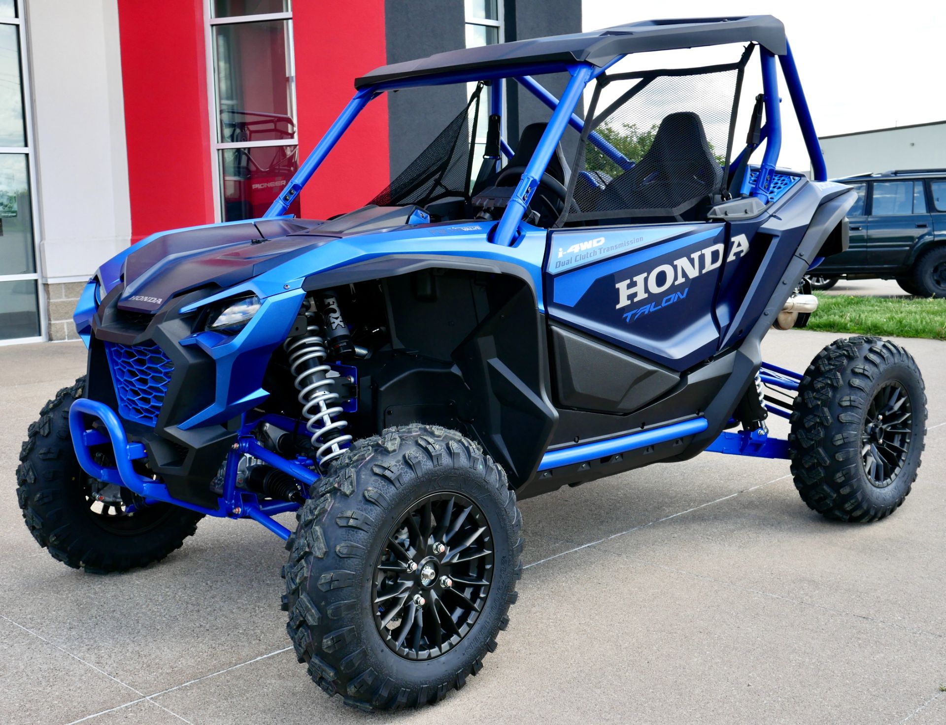 2023 Honda Talon 1000XS FOX Live Valve in Davenport, Iowa - Photo 2
