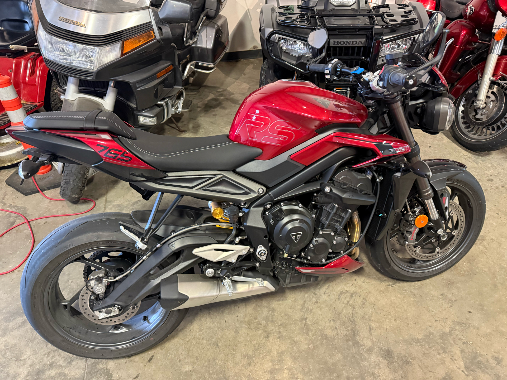 2024 Triumph Street Triple 765 RS in Davenport, Iowa - Photo 2