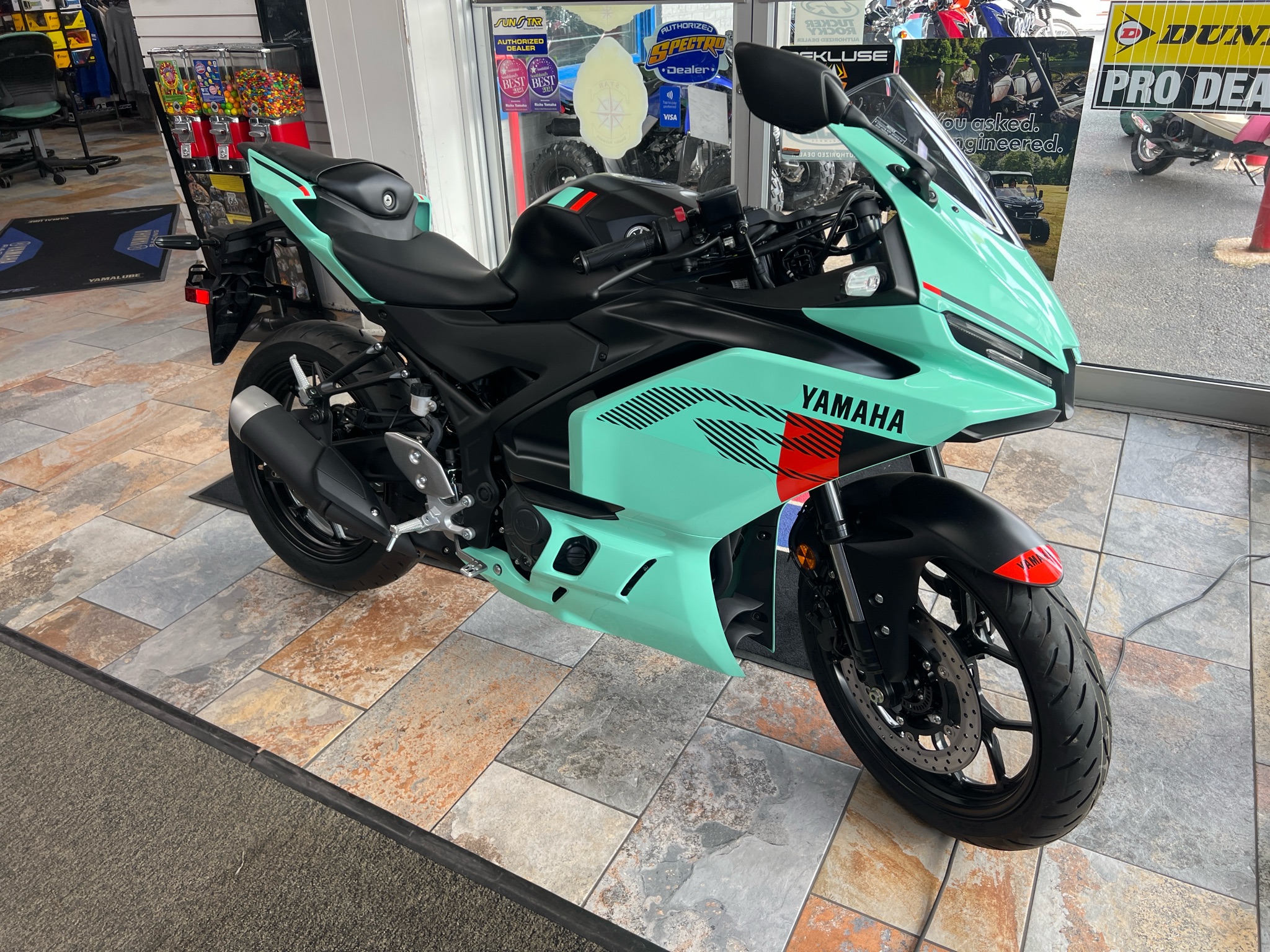2026 Yamaha YZF-R3 1