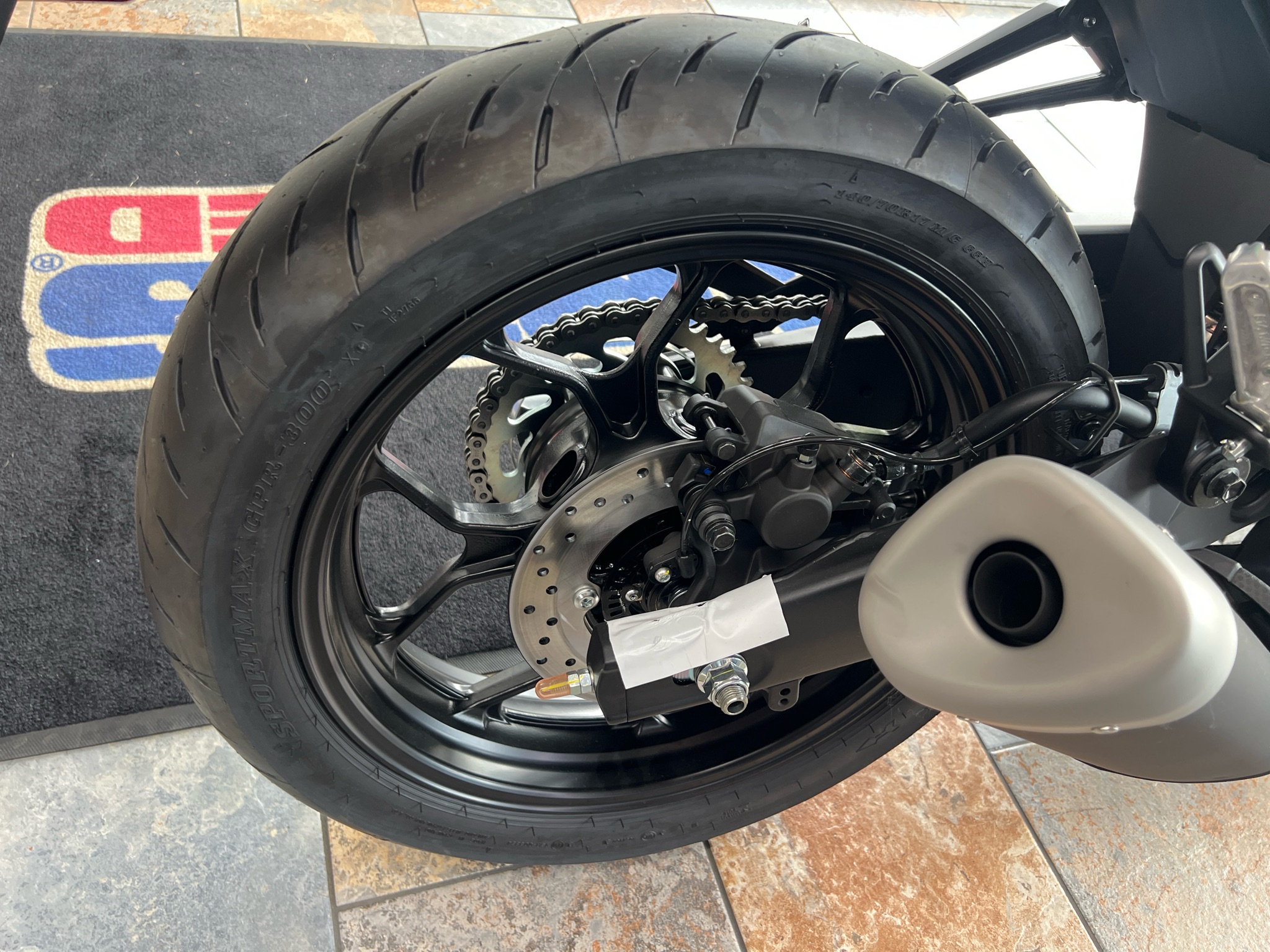 2026 Yamaha YZF-R3 4