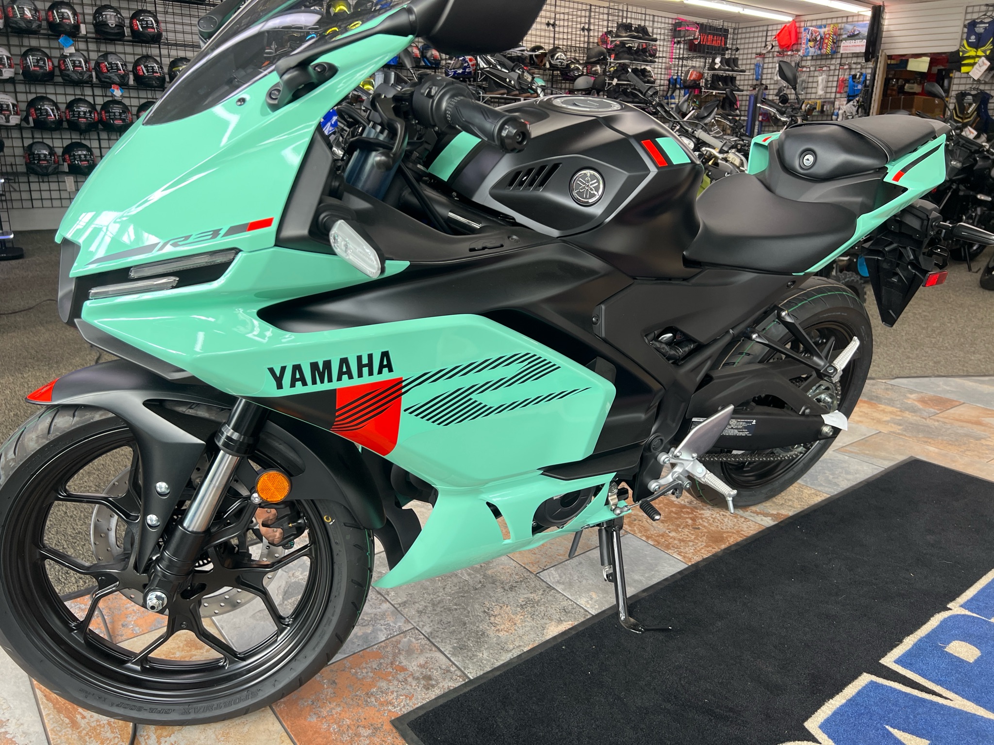 2026 Yamaha YZF-R3 6