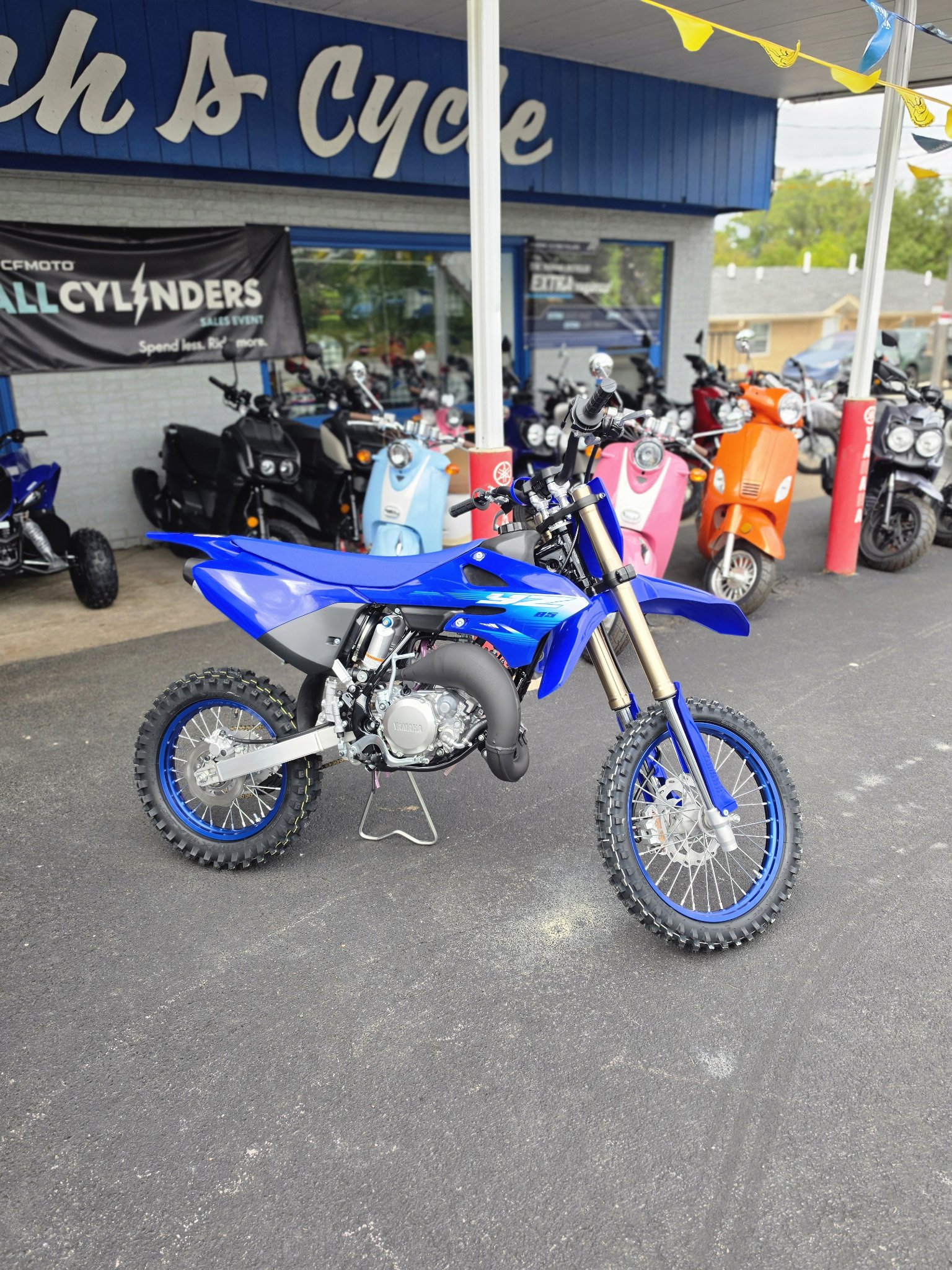 2027 Yamaha YZ85 2