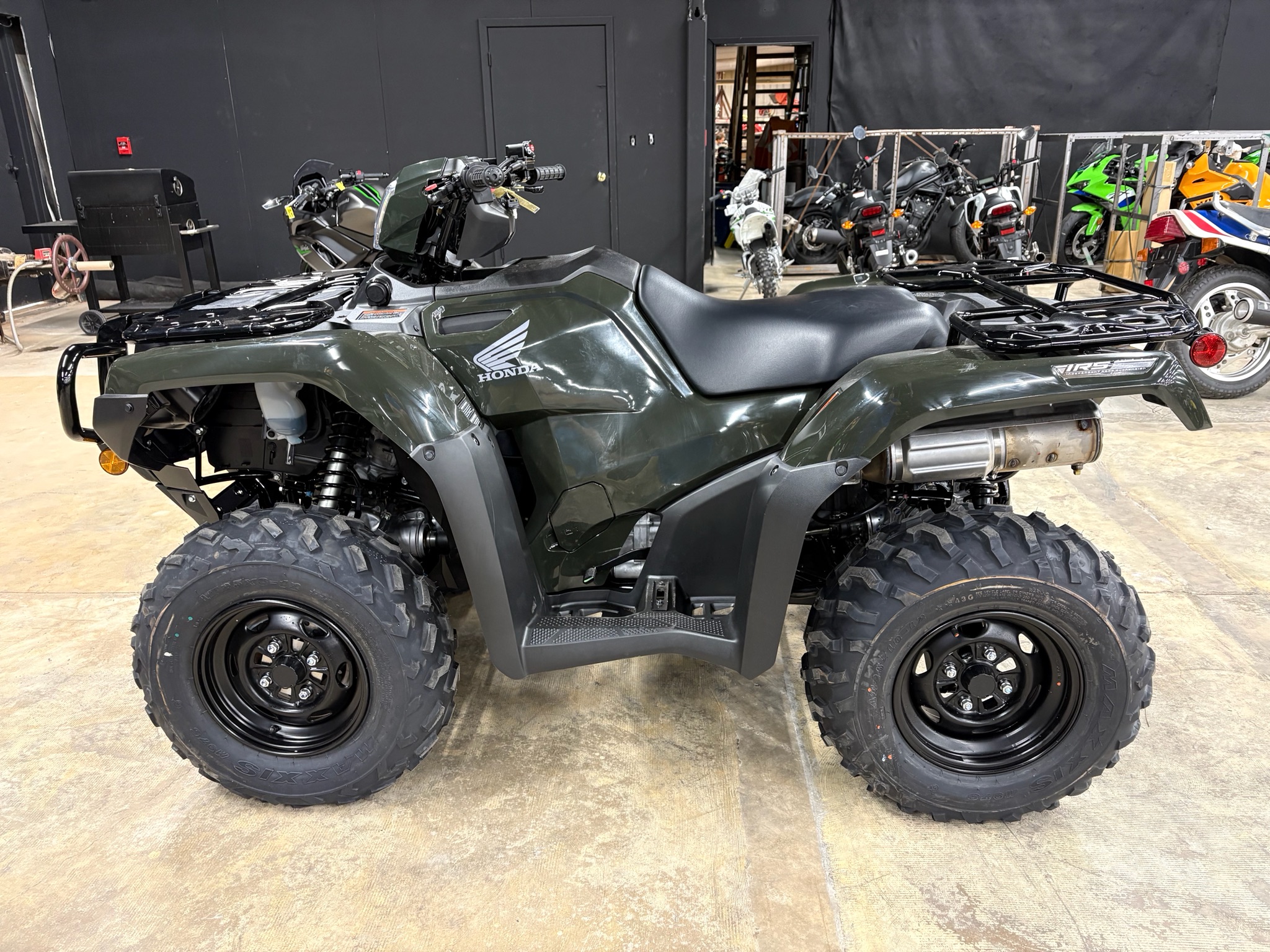 2027 FourTrax Foreman Rubicon 4x4 EPS
