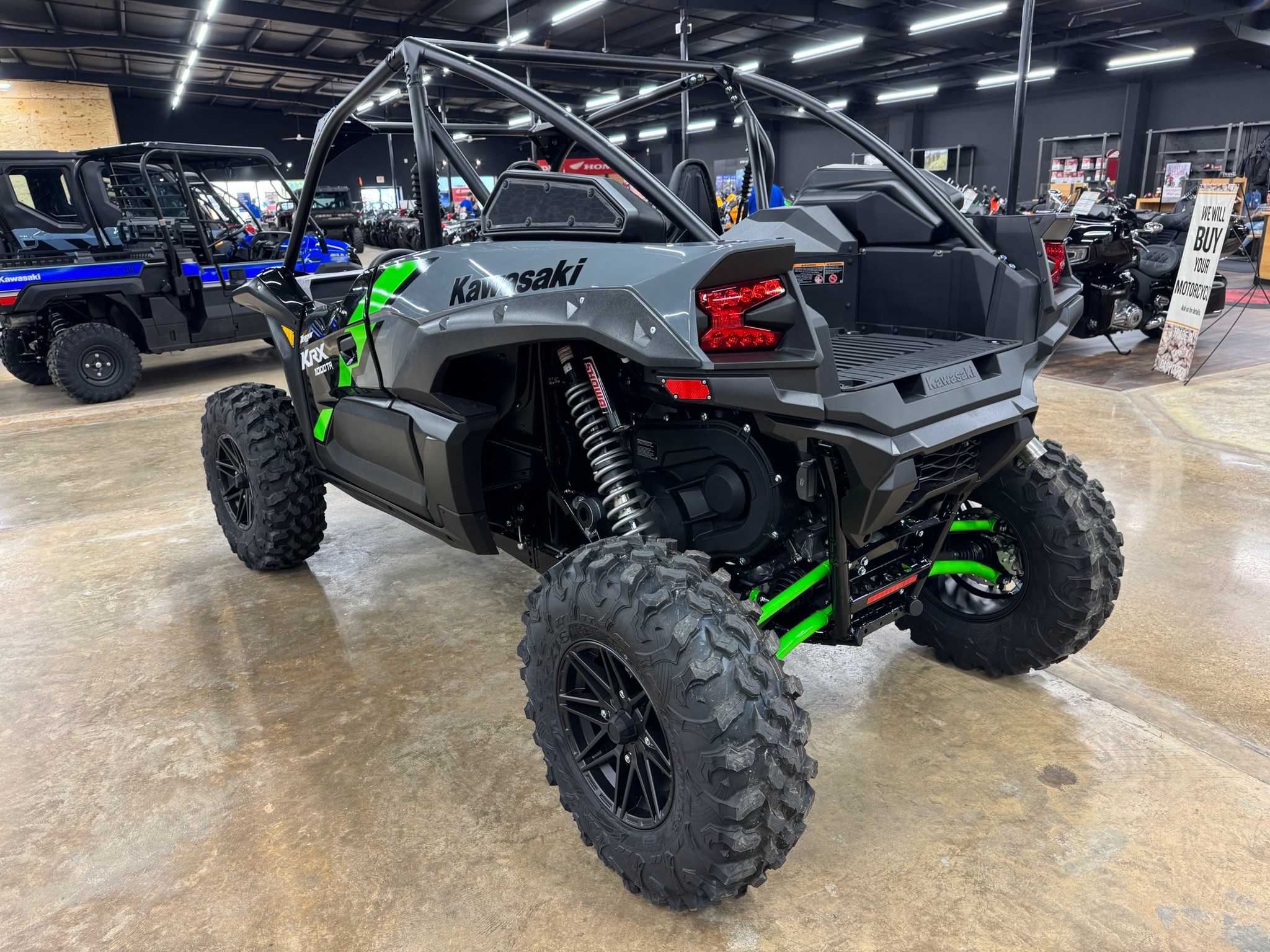 2027 Kawasaki TERYX KRX® 1000 TR 8