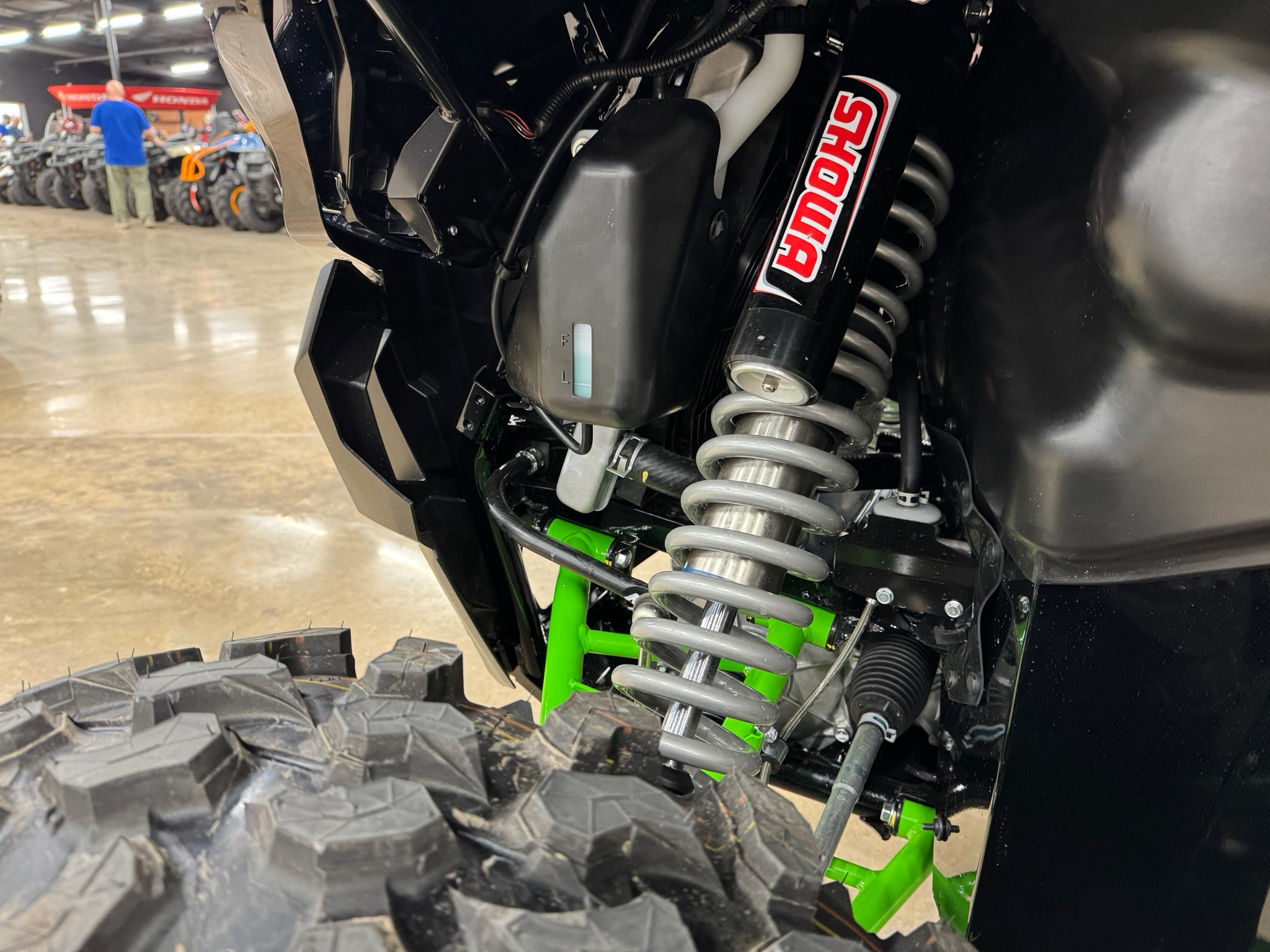 2027 Kawasaki TERYX KRX® 1000 TR 10