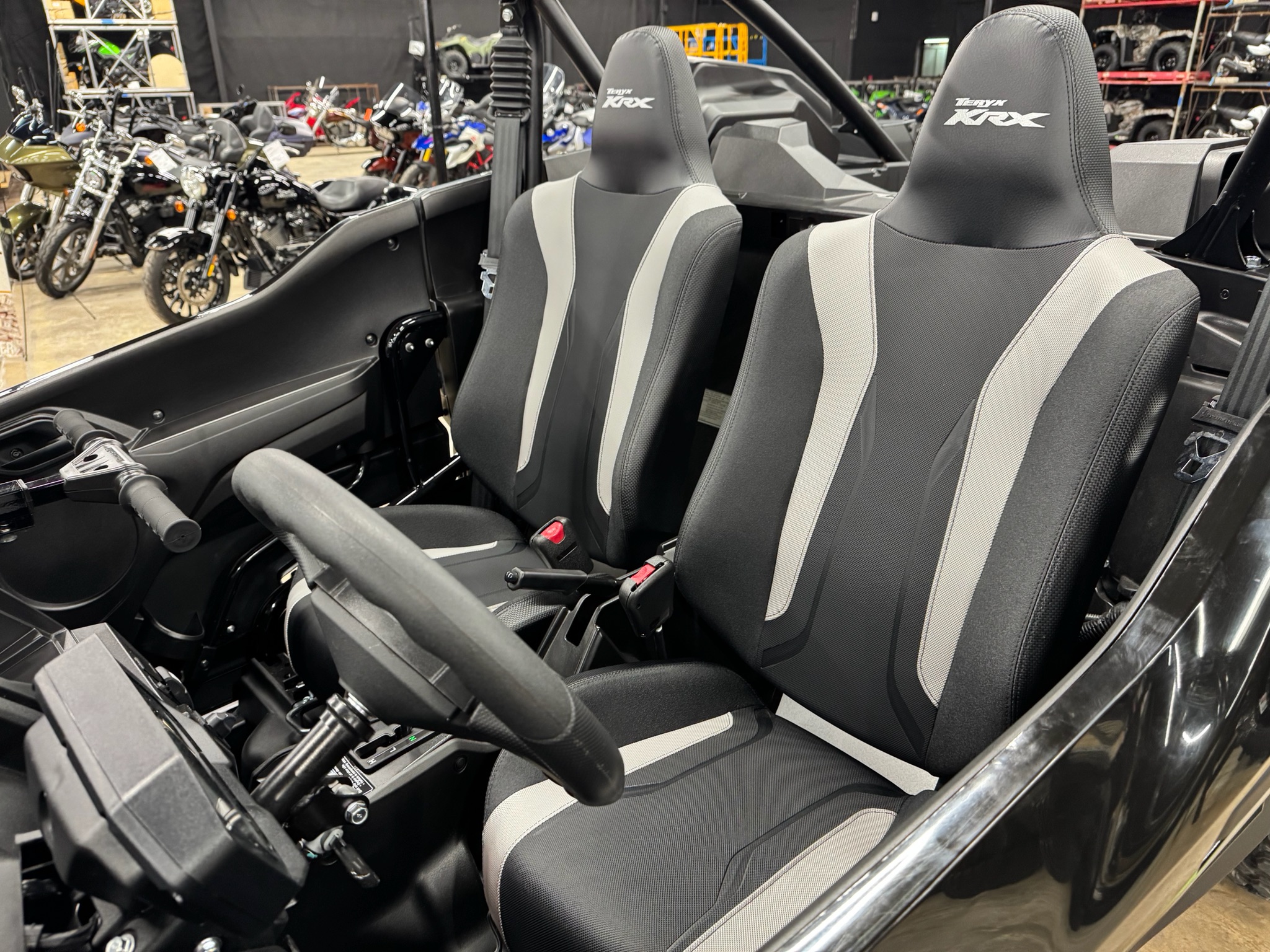 2027 Kawasaki TERYX KRX® 1000 TR 11