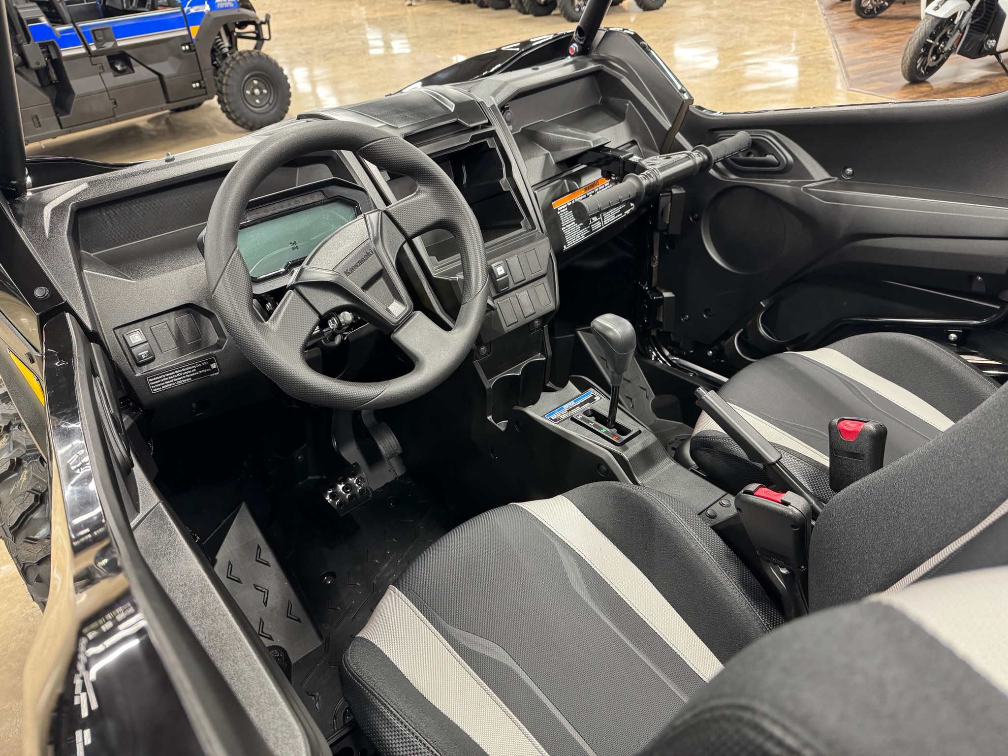 2027 Kawasaki TERYX KRX® 1000 TR 12