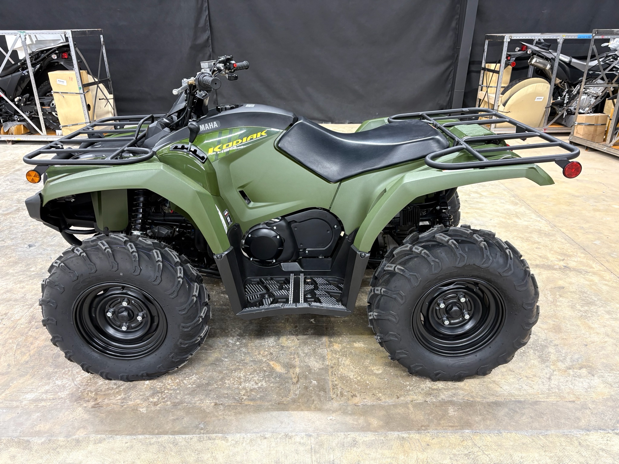 2027 Kodiak 450