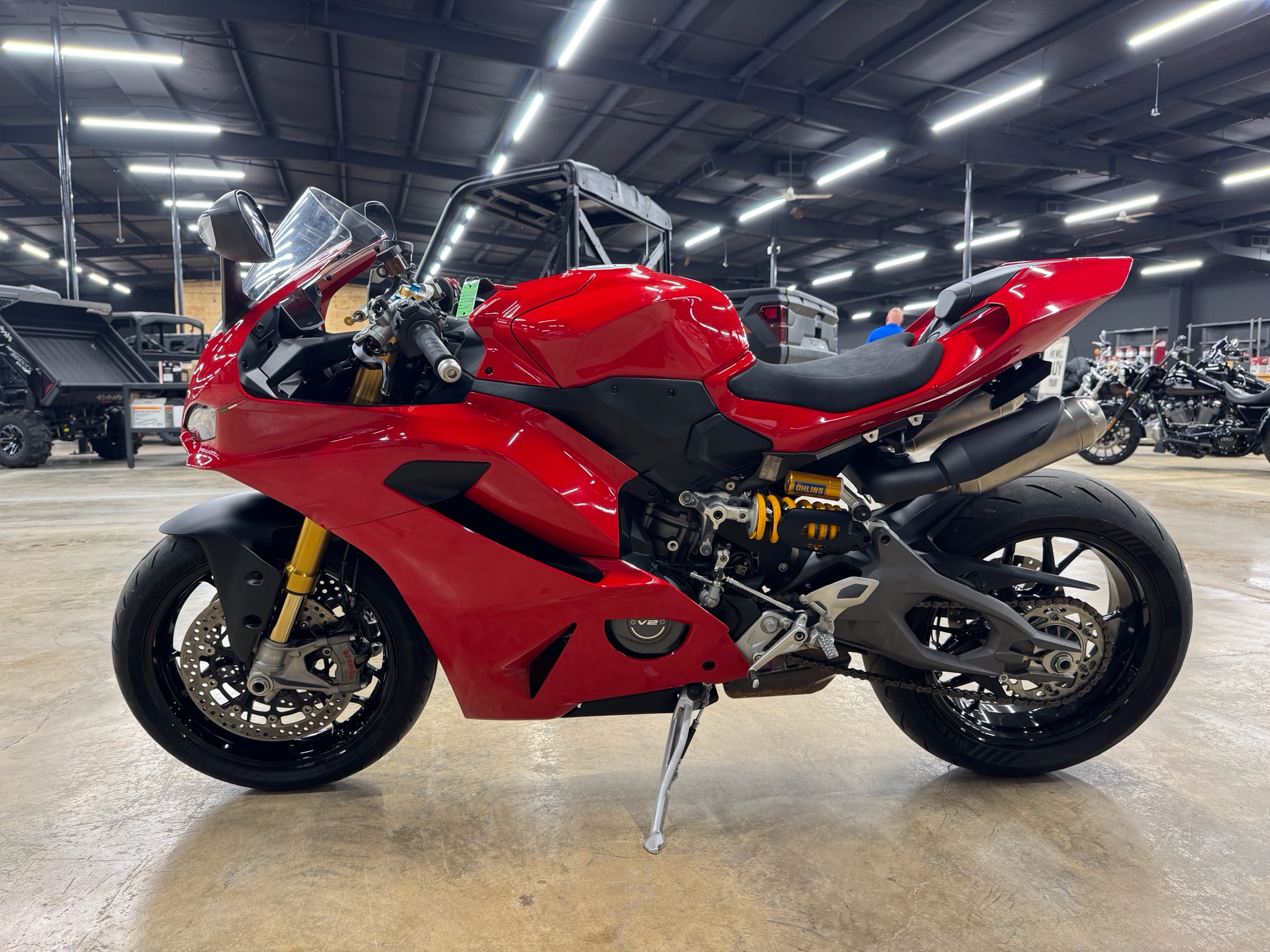 2025 Panigale V2 S