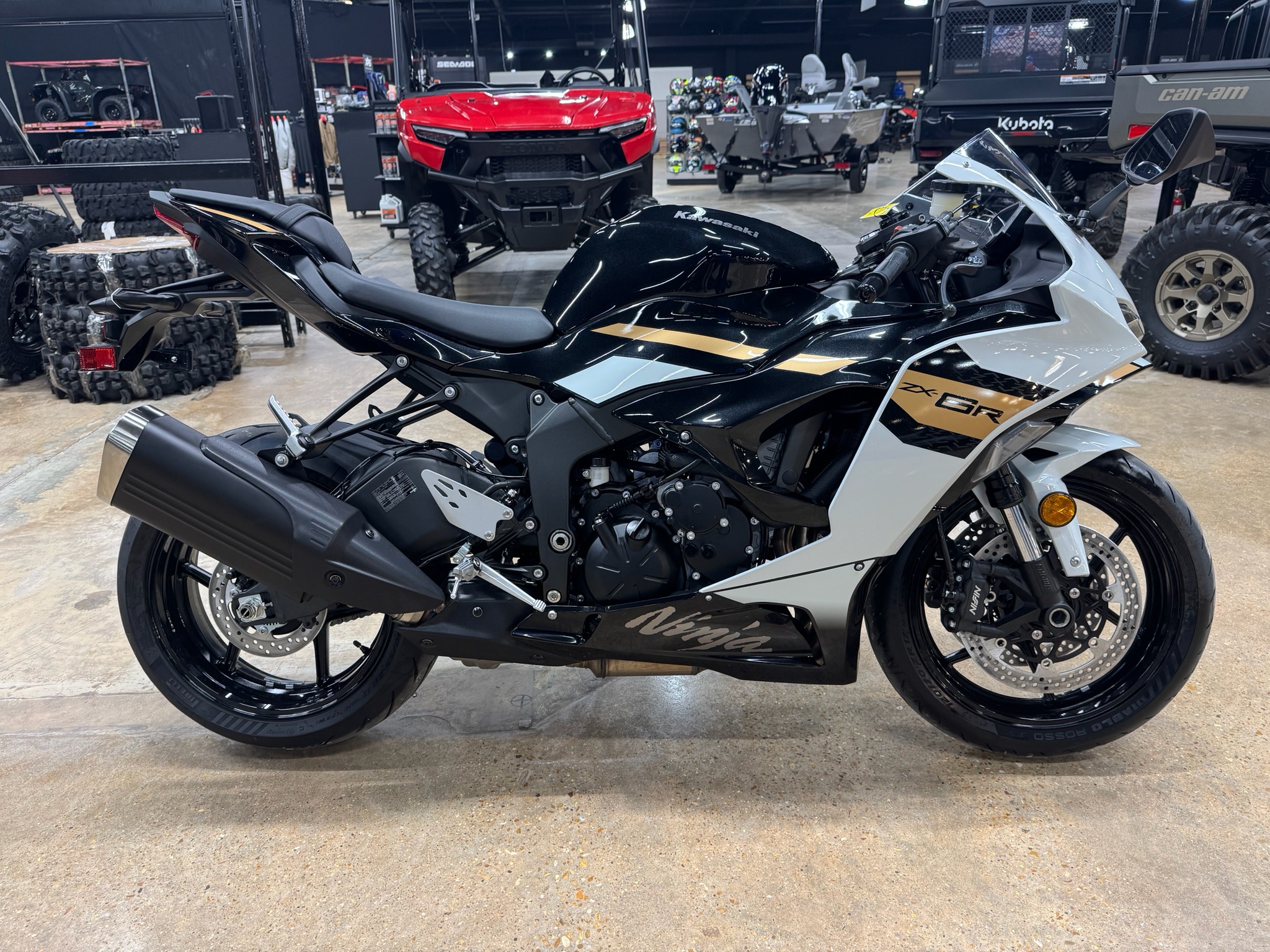 2026 Ninja® ZX-6R