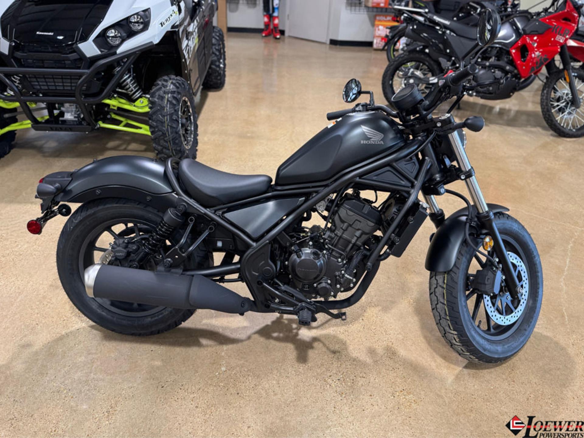 2025 Honda Rebel 300 6