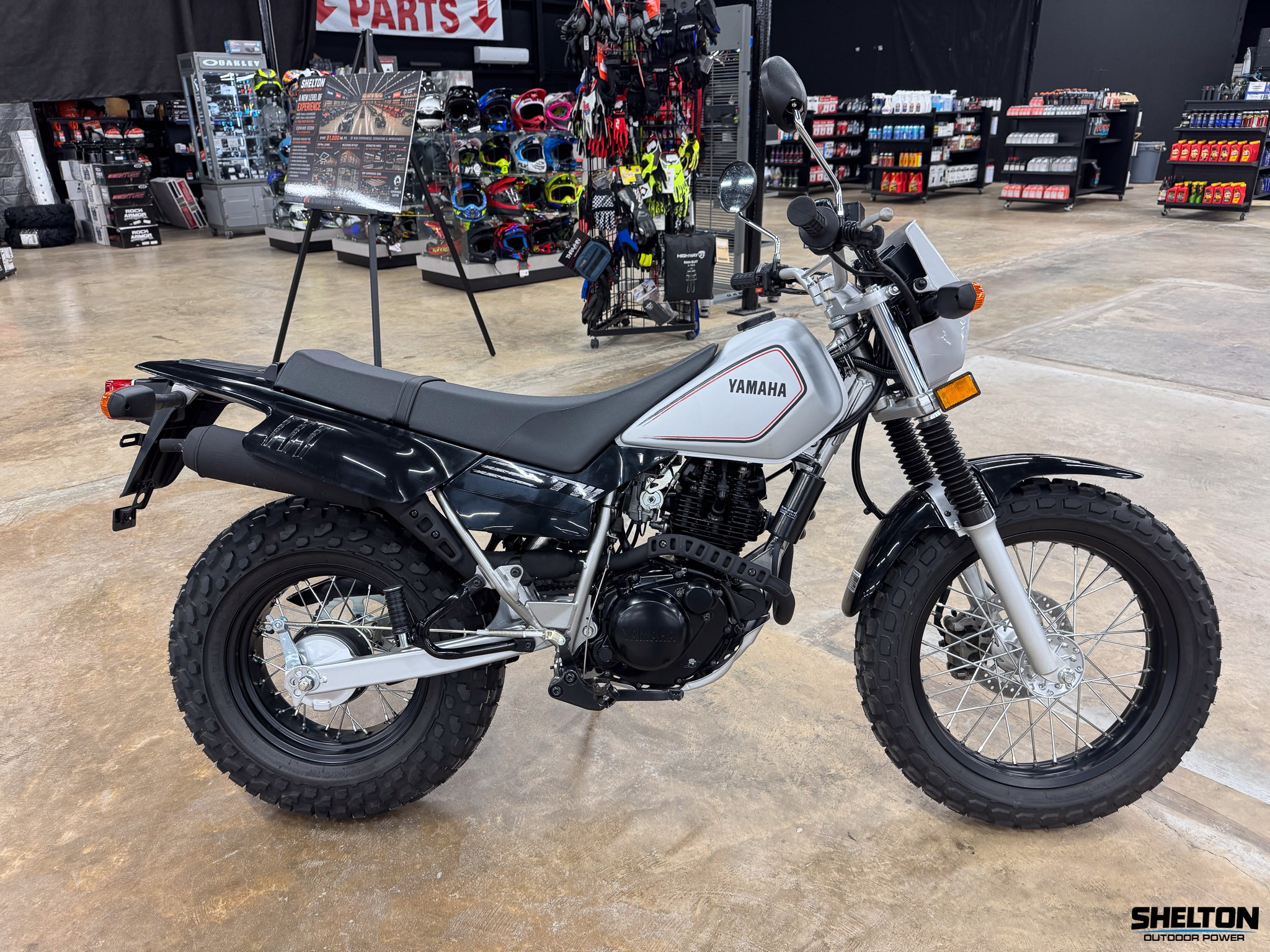 2026 TW200