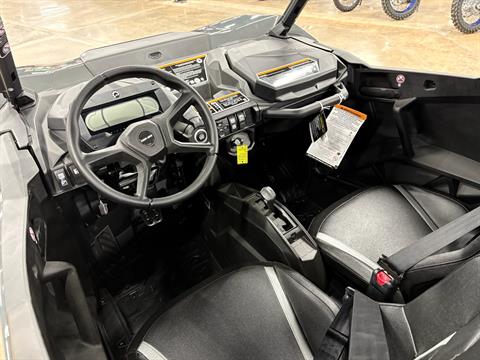 2027 Can-Am Commander XT 700