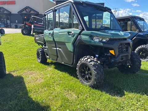 2026 Can-Am Defender MAX DPS CAB HD10 — photo 1 of 7