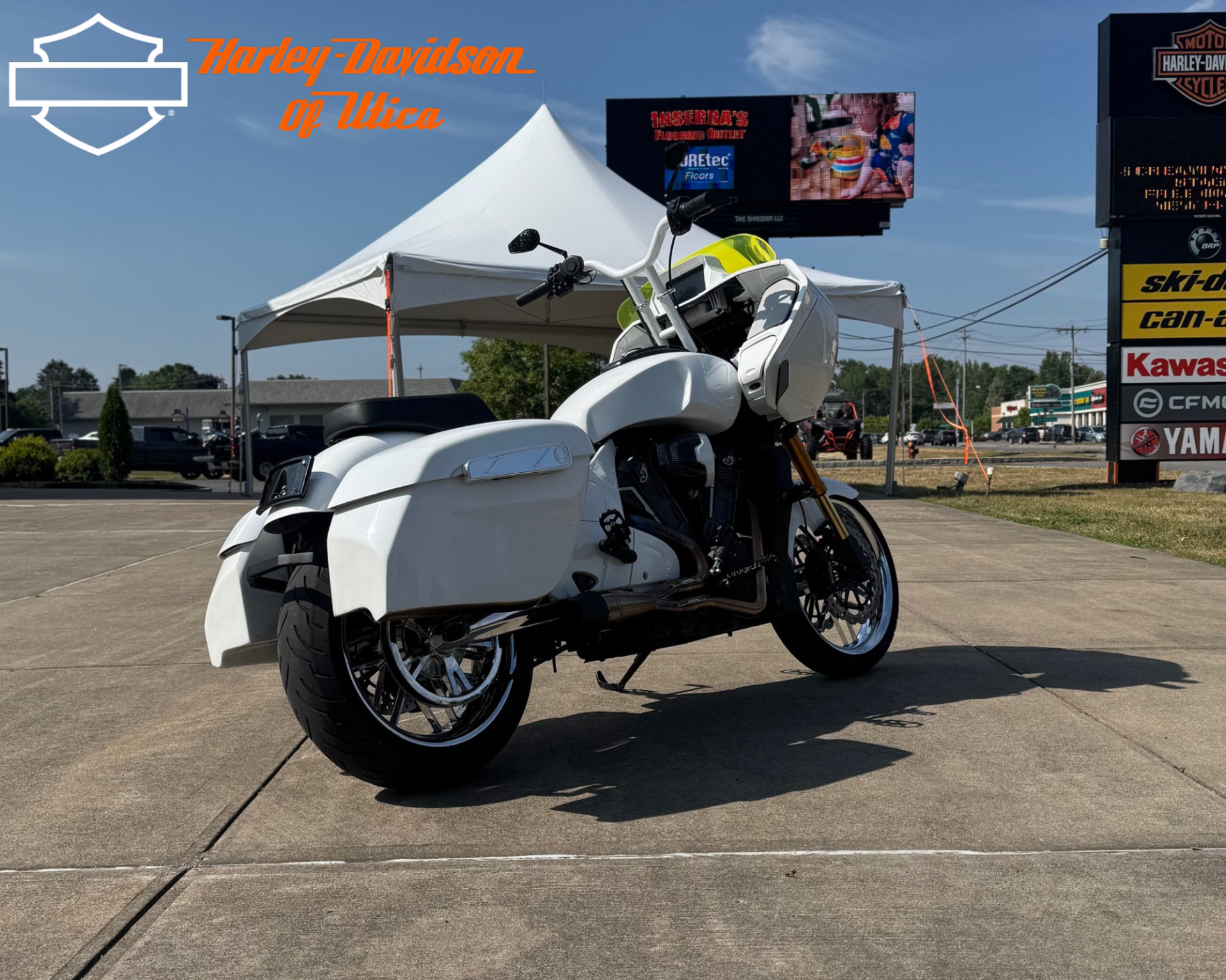 Used 2020 Indian Motorcycle Challenger® Dark Horse® White Smoke