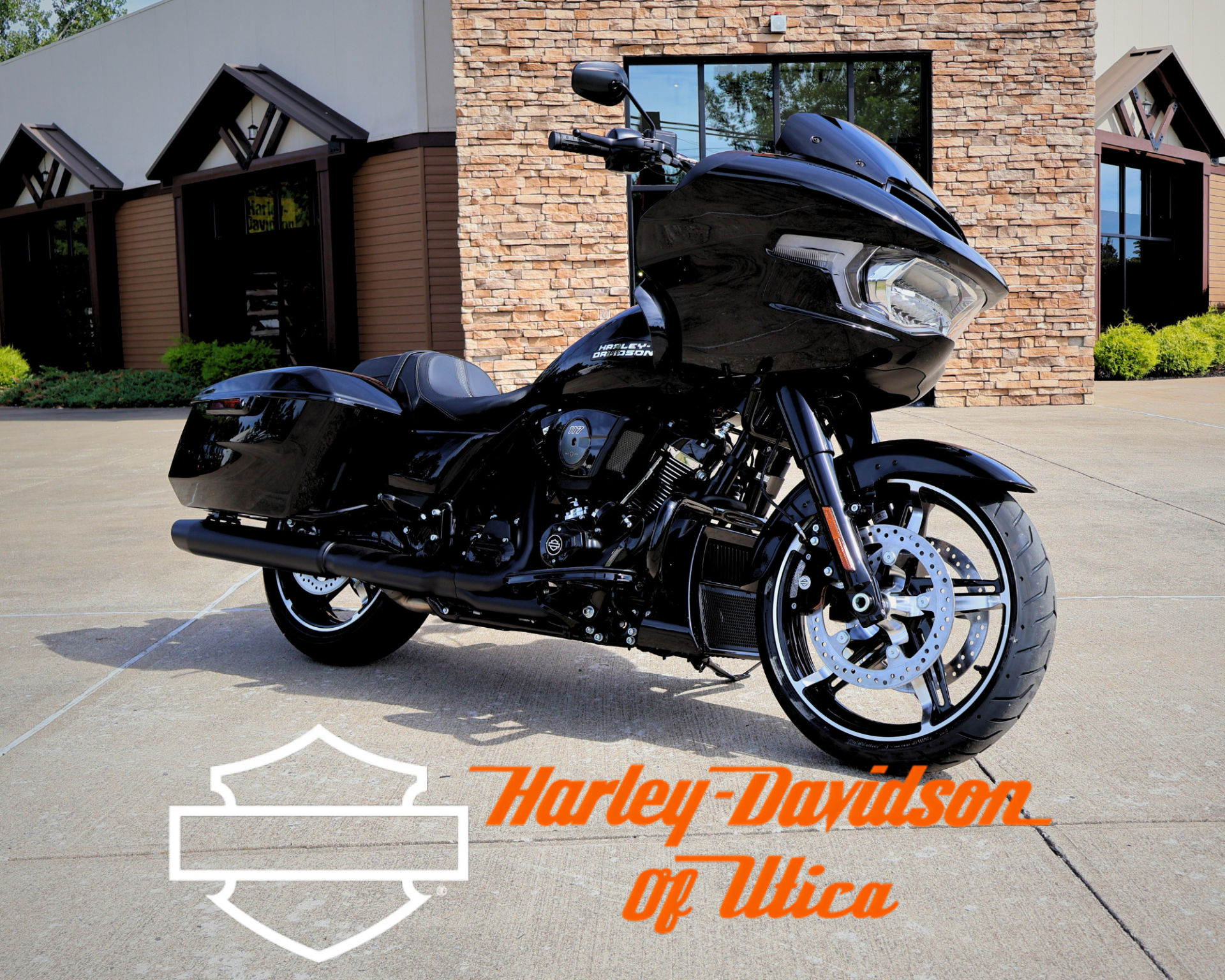 New 2025 Harley-Davidson Road Glide® Vivid Black (Black