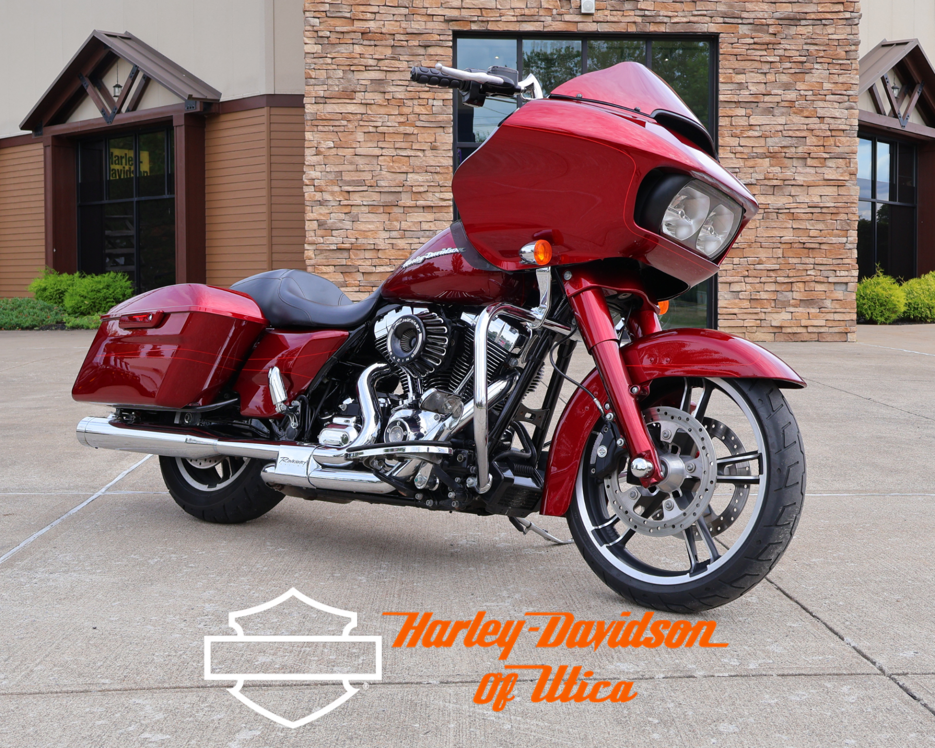 Used 2016 Harley-Davidson Road Glide® Special Velocity Red Sunglo
