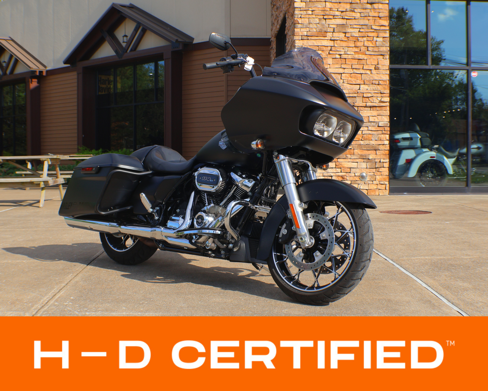 Used 2022 Harley-Davidson Road Glide® Special Black Denim (Chrome - Main Image