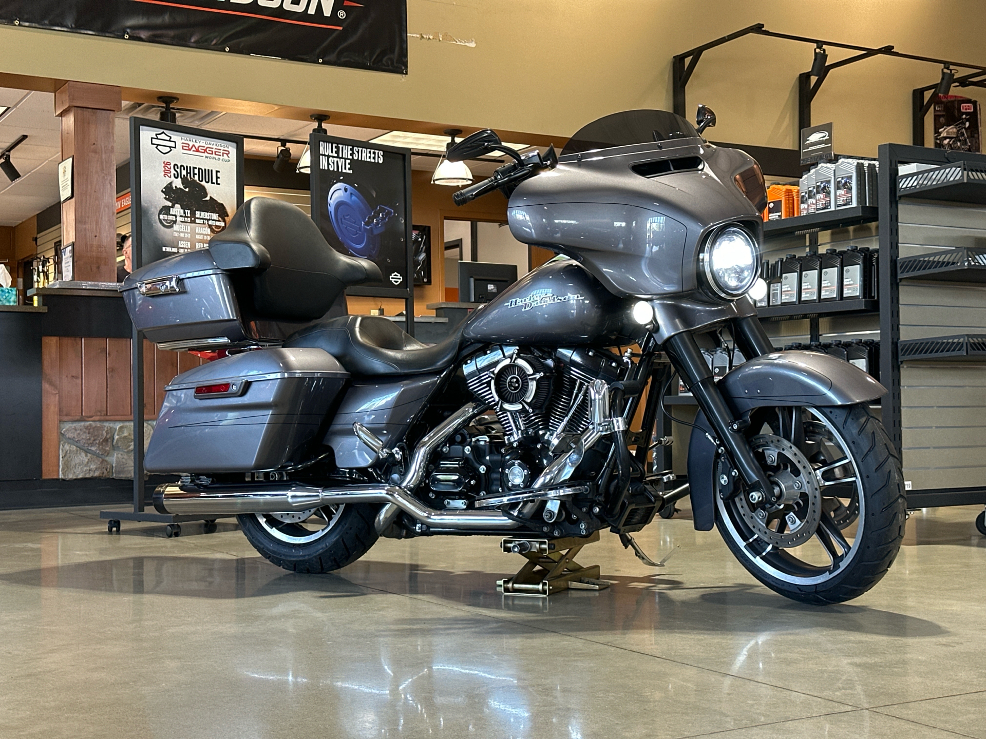 Used 2014 Harley-Davidson Street Glide® Special Charcoal Pearl