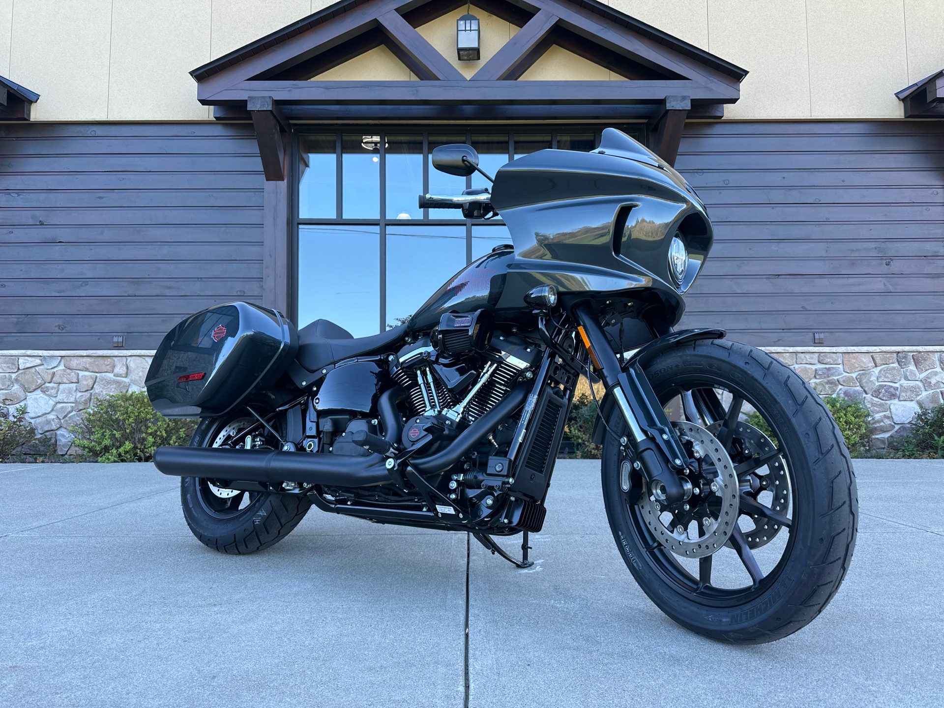 New 2025 Harley-Davidson Low Rider® ST Iron Horse Metallic (Black