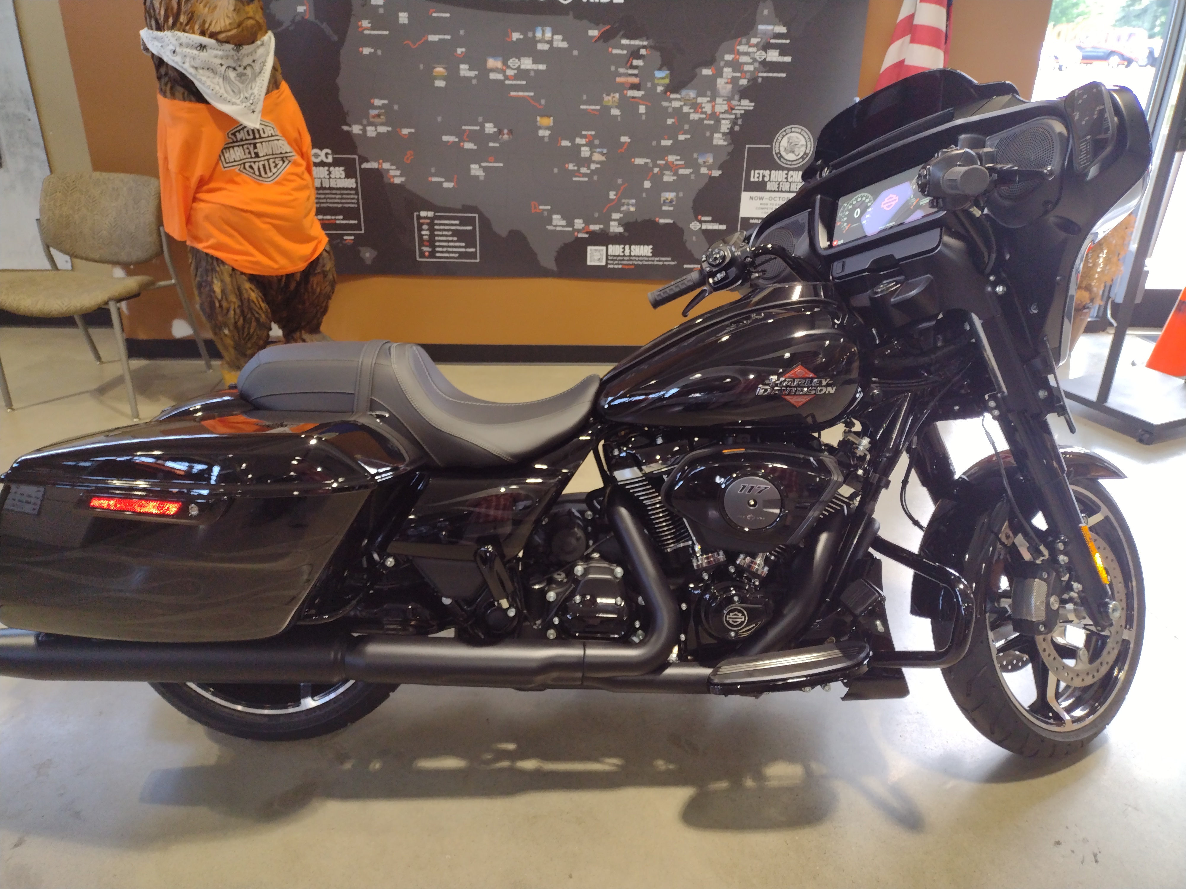 Harley-Davidson バイクシート ブラック　25301 25302 Used 2022 Harley-Davidson Street Glide® Motorcycles in