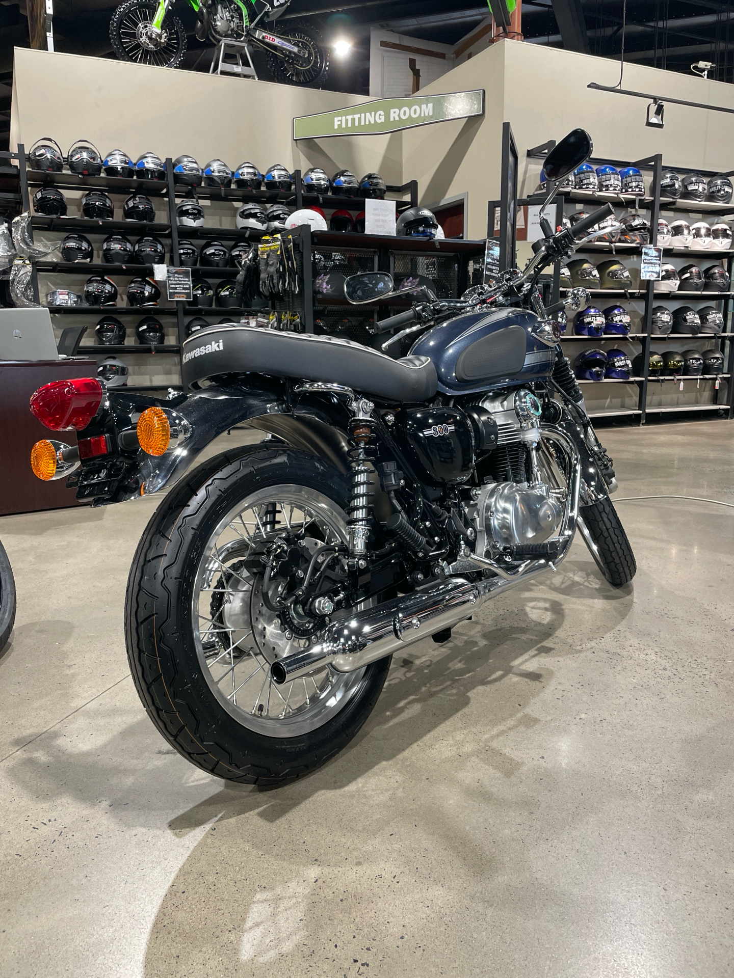 New 2024 Kawasaki W800 ABS, New York Mills NY | Specs, Price