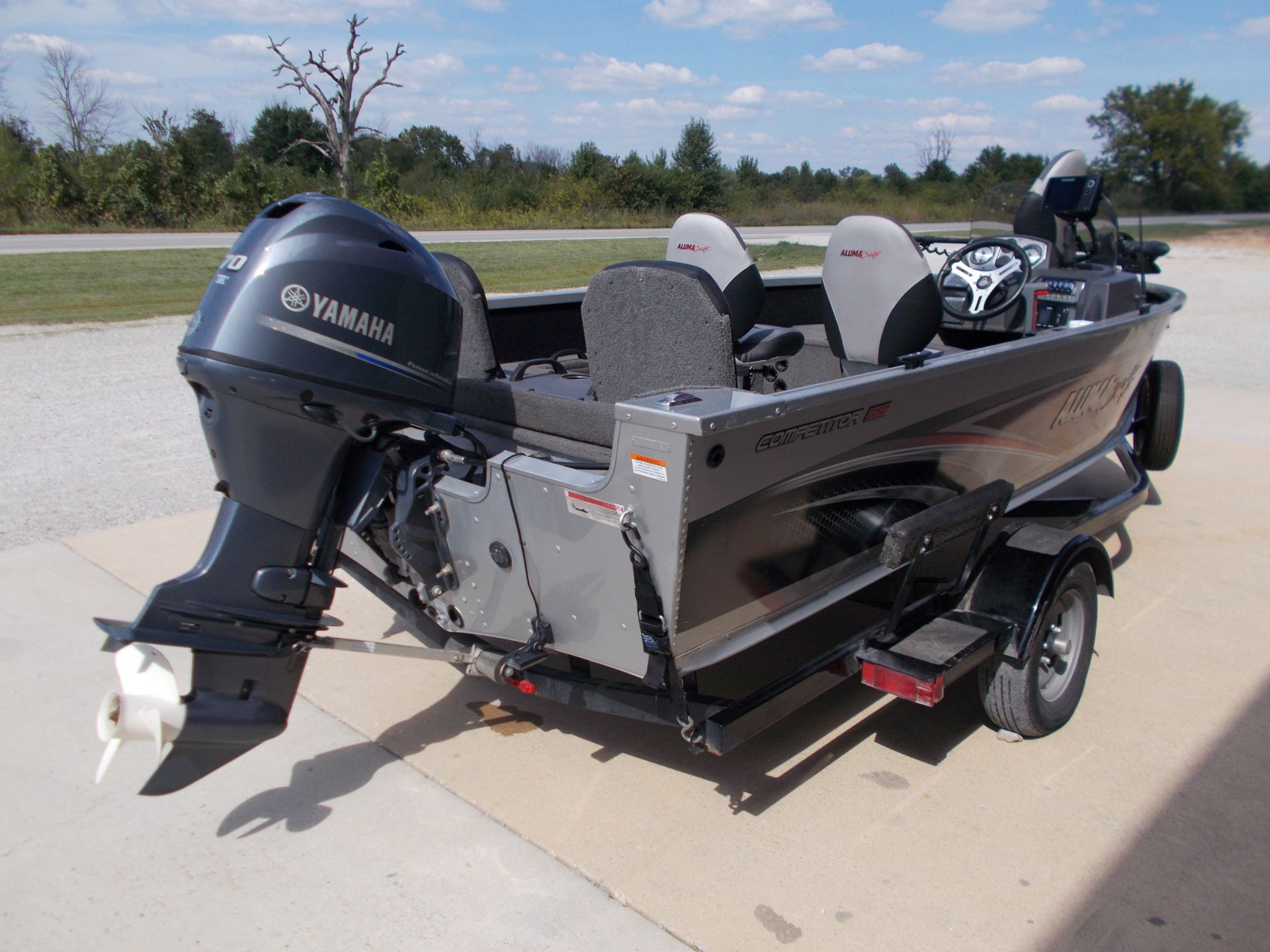 2018 Alumacraft Competitor 165 in West Plains, Missouri - Photo 4