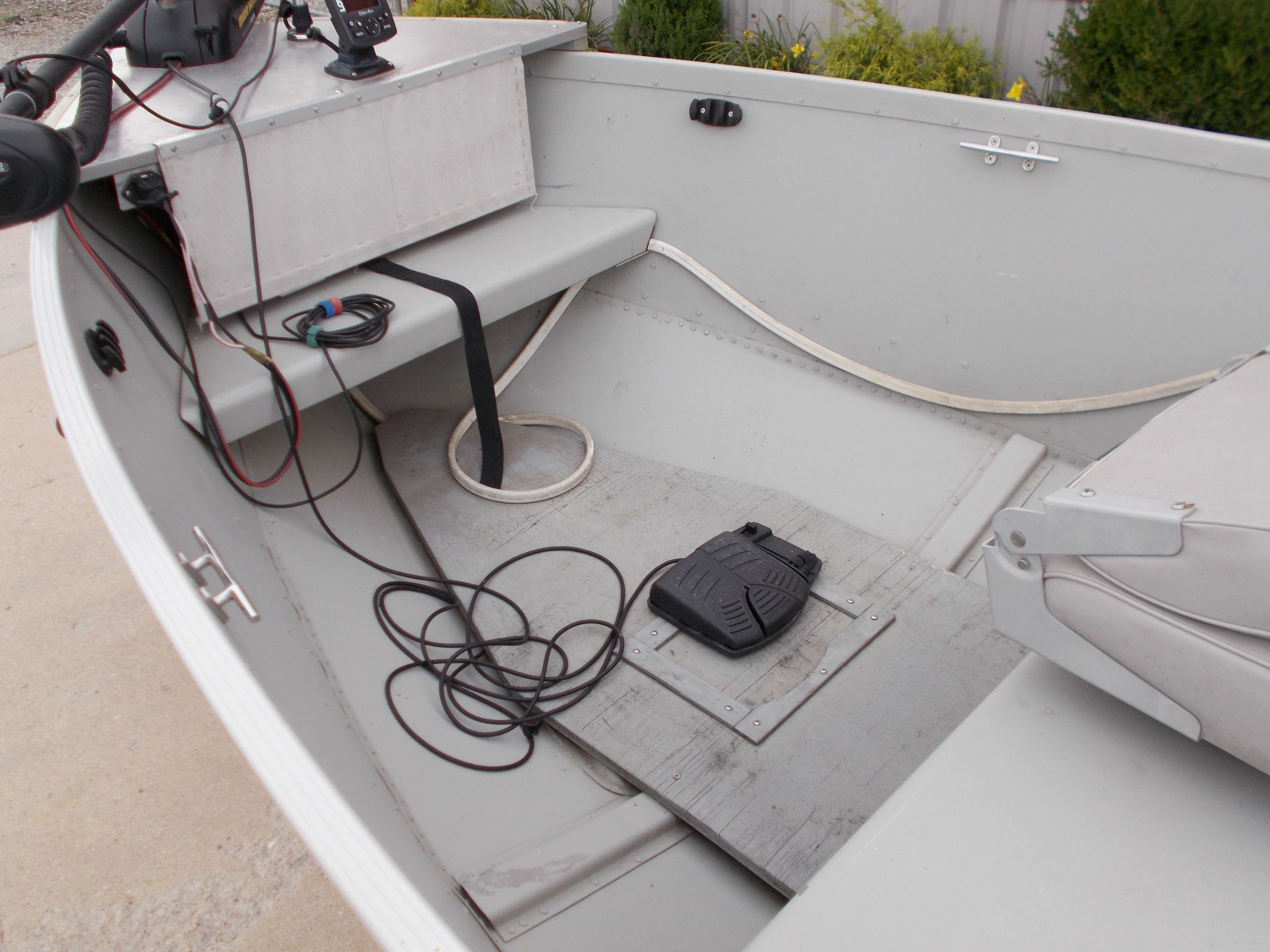 2008 Alumacraft V16 in West Plains, Missouri - Photo 6