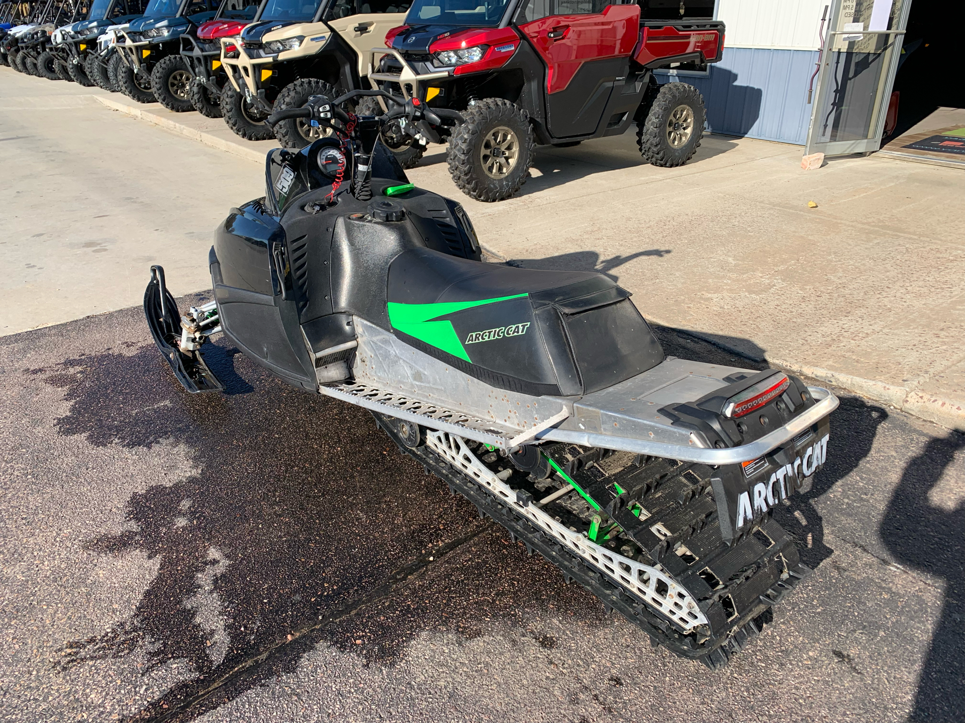 2009 Arctic Cat M8 153 in Yankton, South Dakota - Photo 7