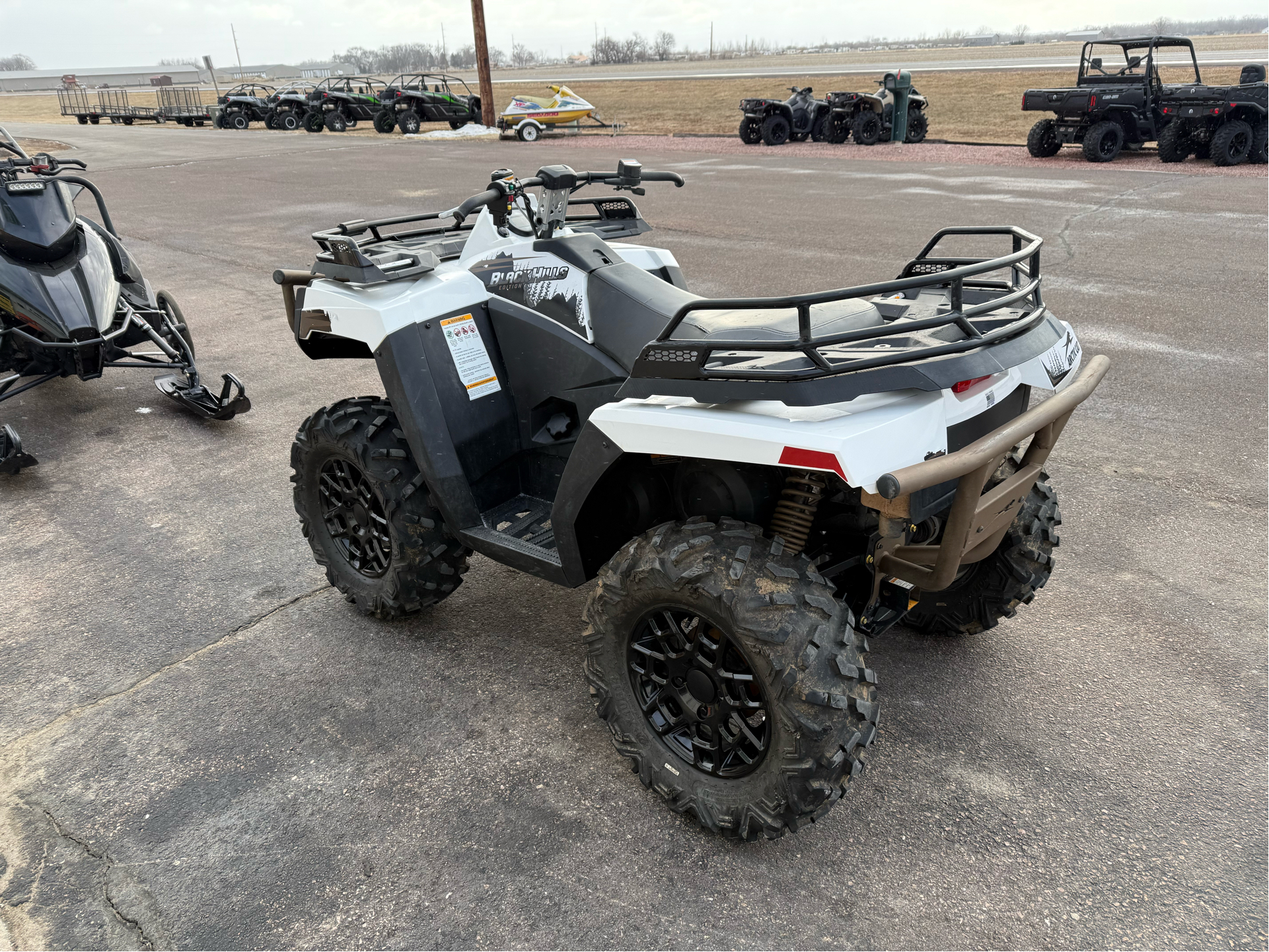 2023 Arctic Cat Alterra 600 Black Hills Edition in Yankton, South Dakota - Photo 4