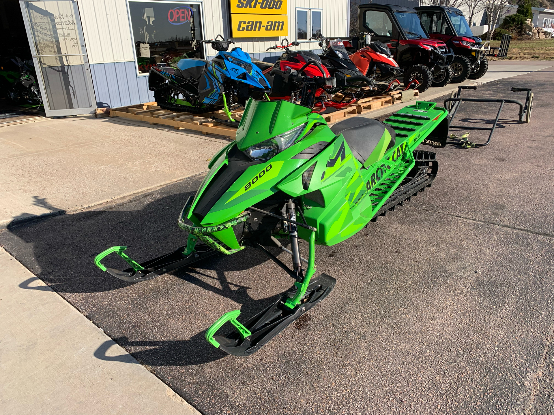 2016 Arctic Cat M 8000 162" Limited in Yankton, South Dakota - Photo 2