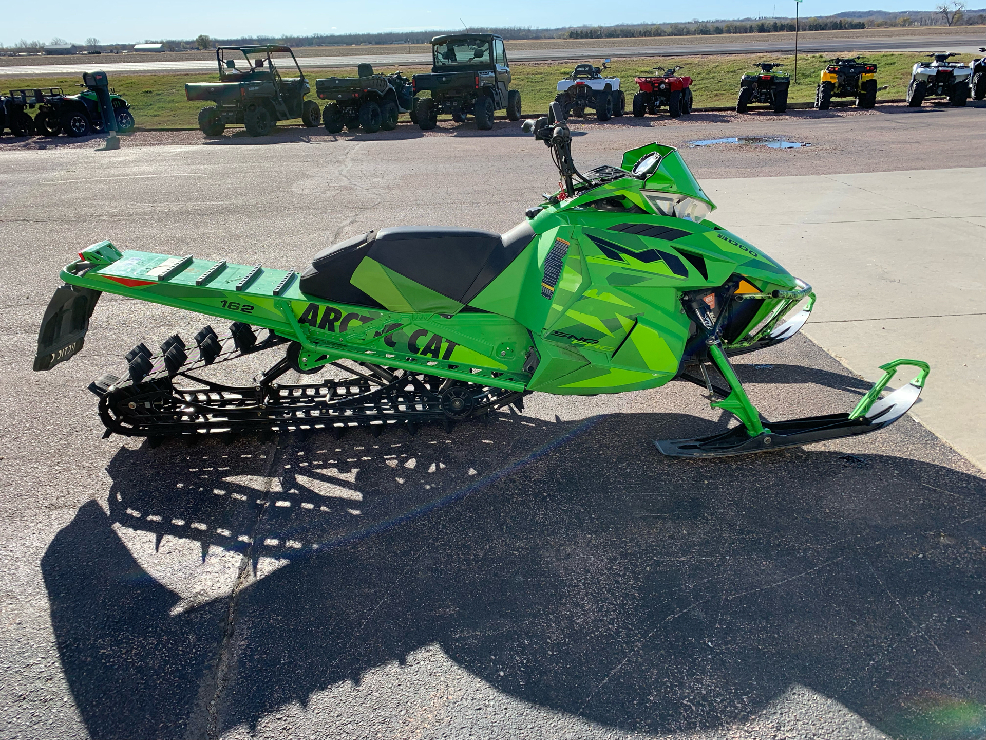 2016 Arctic Cat M 8000 162" Limited in Yankton, South Dakota - Photo 4