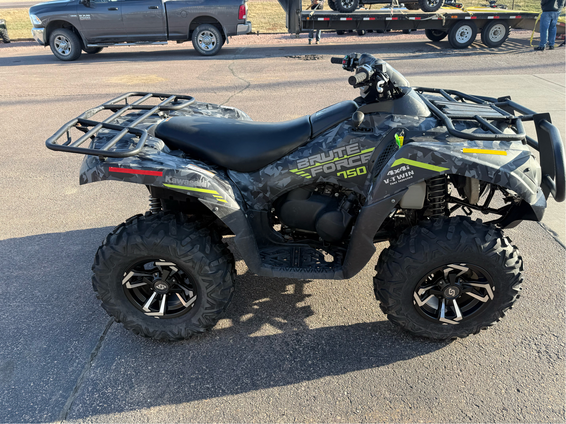 2023 Kawasaki Brute Force 750 4x4i EPS in Yankton, South Dakota - Photo 5