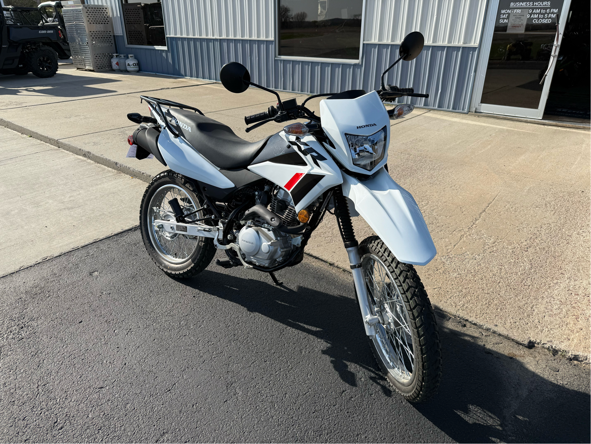2024 Honda XR150L in Yankton, South Dakota - Photo 2