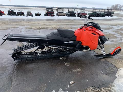 2016 Ski-Doo Summit SP T3 174 800R E-TEC E.S., PowderMax 3.0" in Yankton, South Dakota - Photo 8